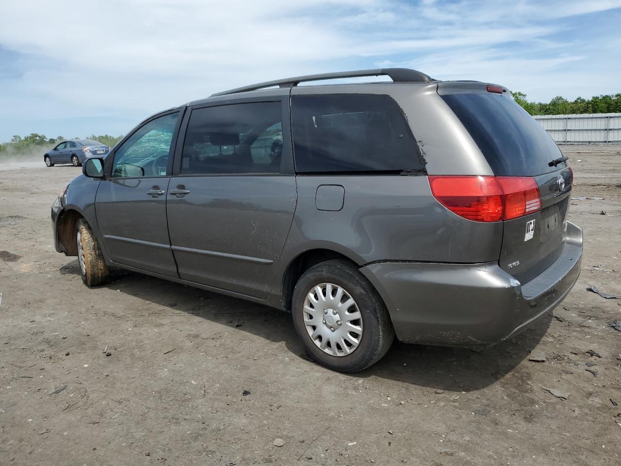 Photo 1 VIN: 5TDZA23C04S020774 - TOYOTA SIENNA 