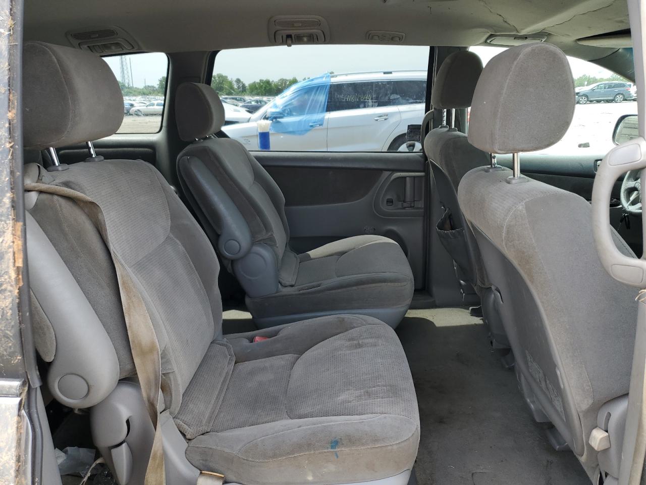 Photo 10 VIN: 5TDZA23C04S020774 - TOYOTA SIENNA 