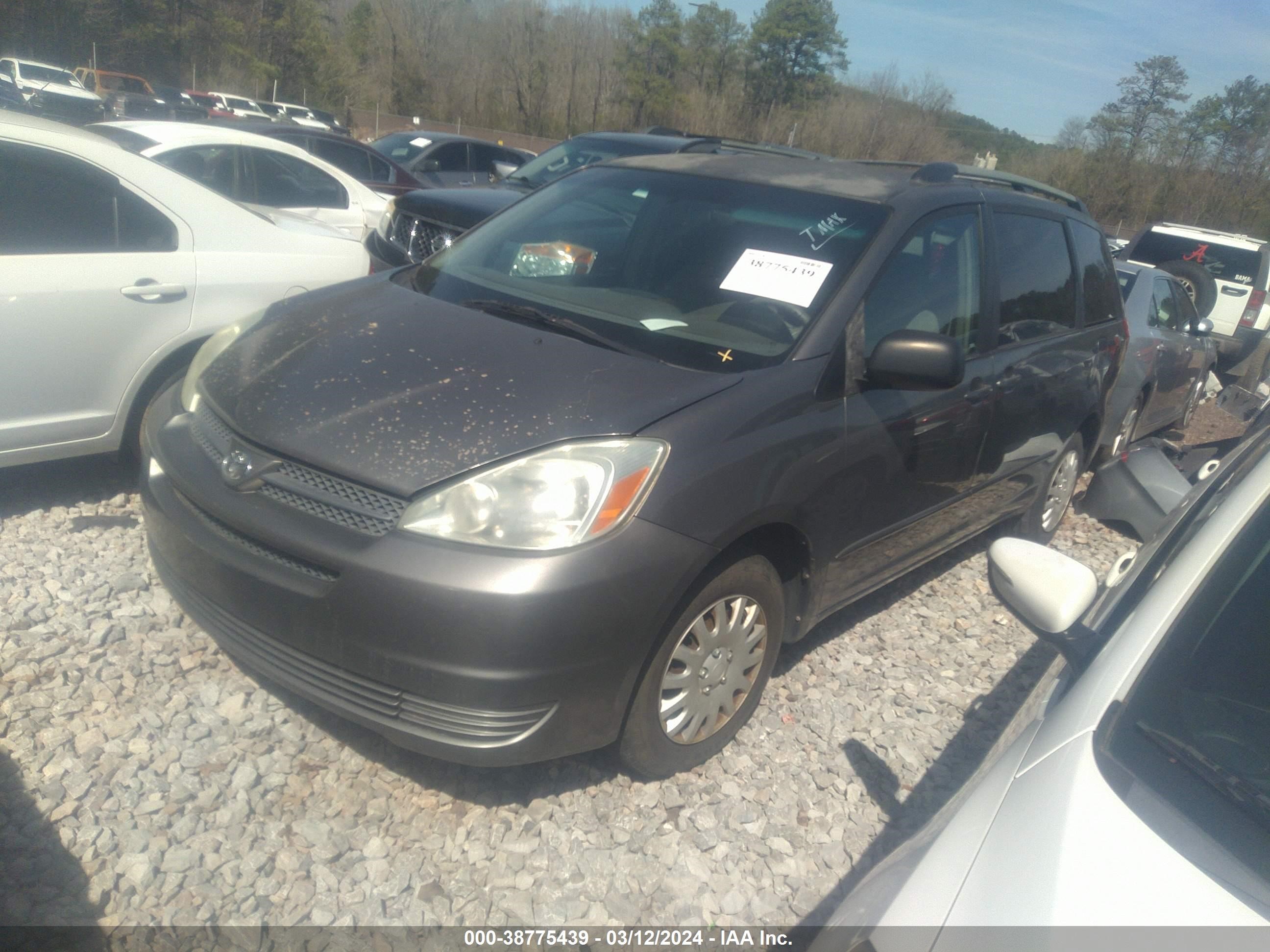 Photo 1 VIN: 5TDZA23C04S050633 - TOYOTA SIENNA 