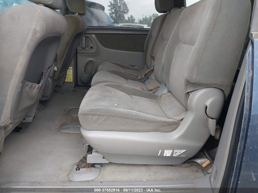 Photo 7 VIN: 5TDZA23C04S132796 - TOYOTA SIENNA 