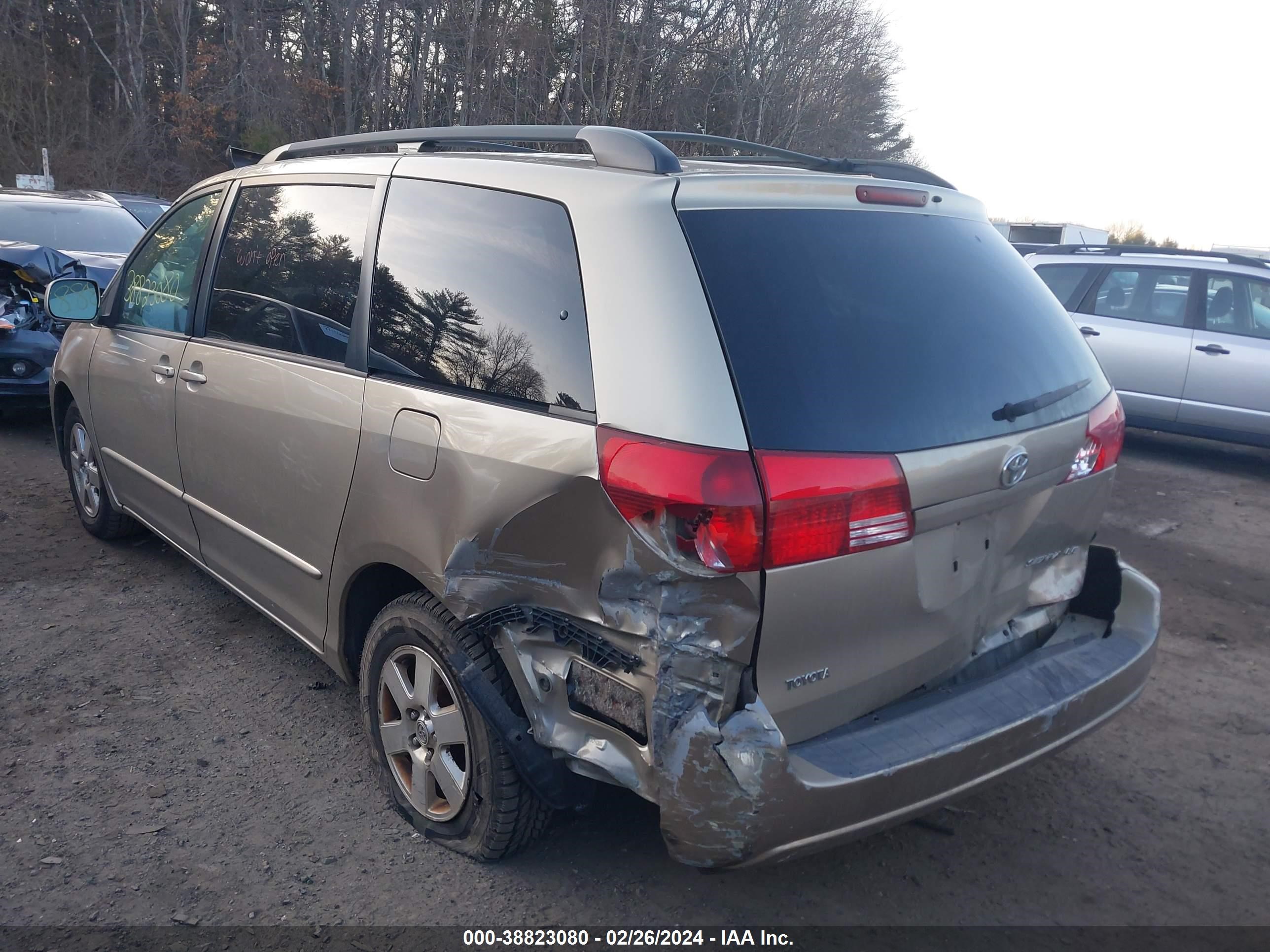 Photo 2 VIN: 5TDZA23C05S244354 - TOYOTA SIENNA 