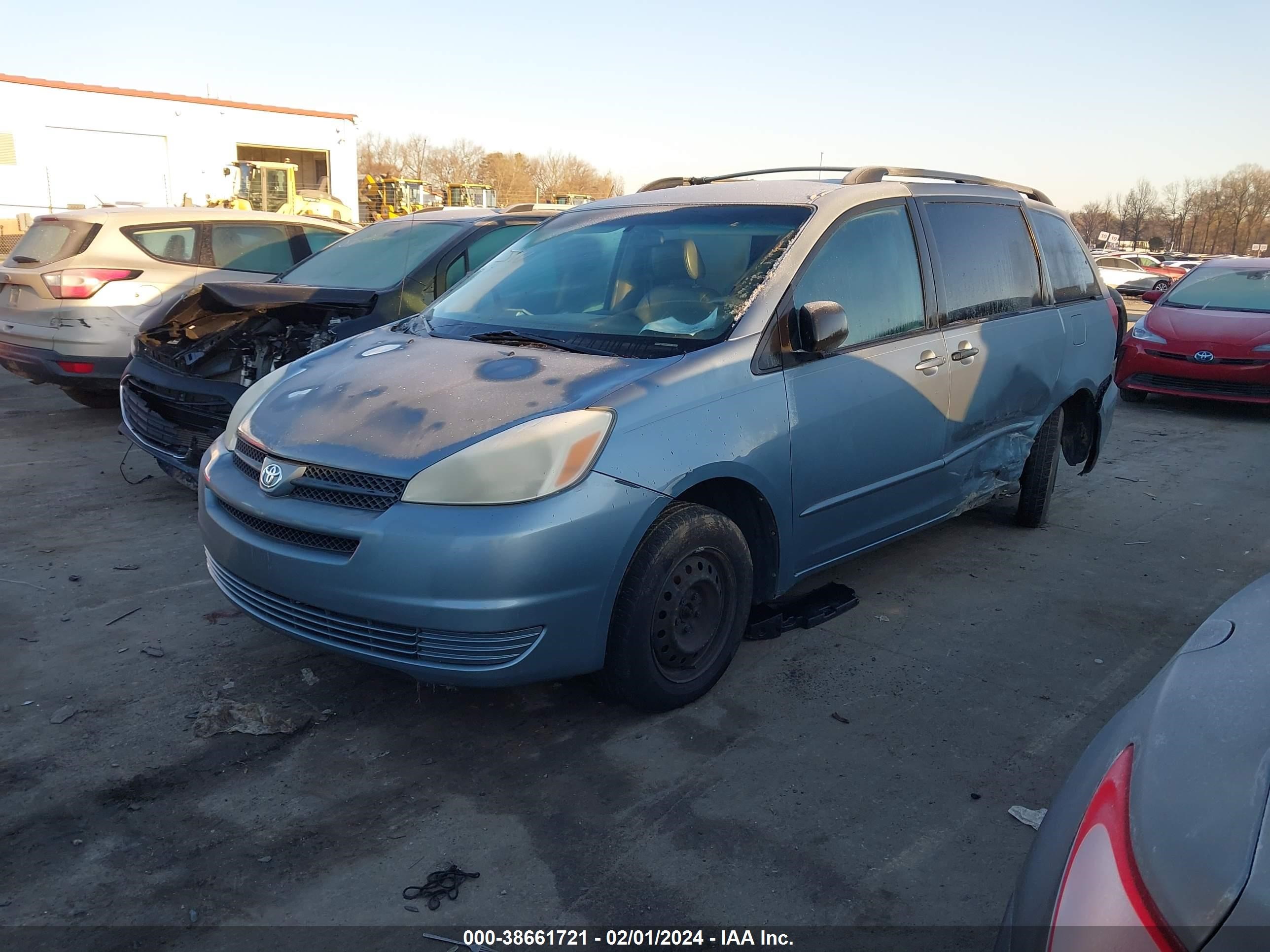 Photo 1 VIN: 5TDZA23C05S244757 - TOYOTA SIENNA 