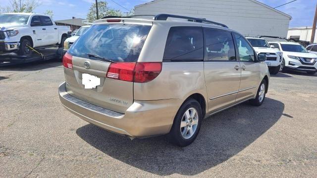 Photo 3 VIN: 5TDZA23C05S384288 - TOYOTA SIENNA CE 