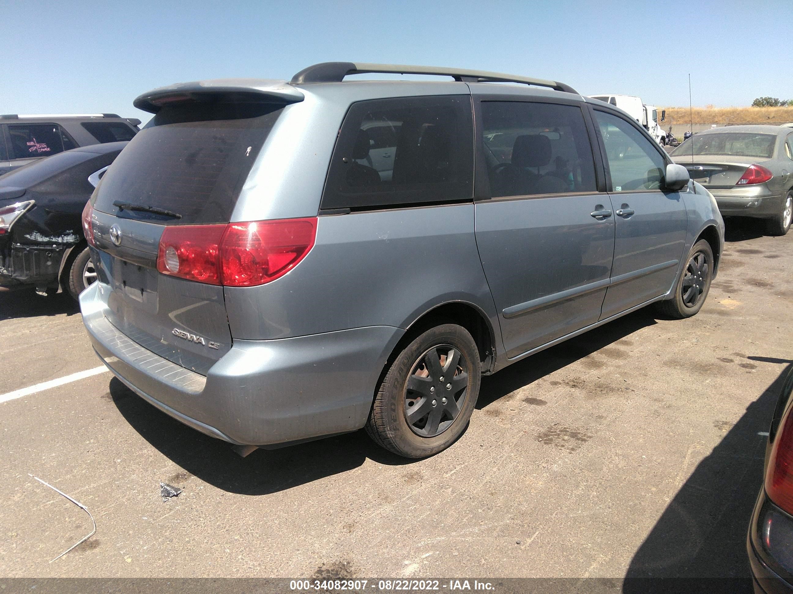 Photo 4 VIN: 5TDZA23C06S483338 - TOYOTA SIENNA 