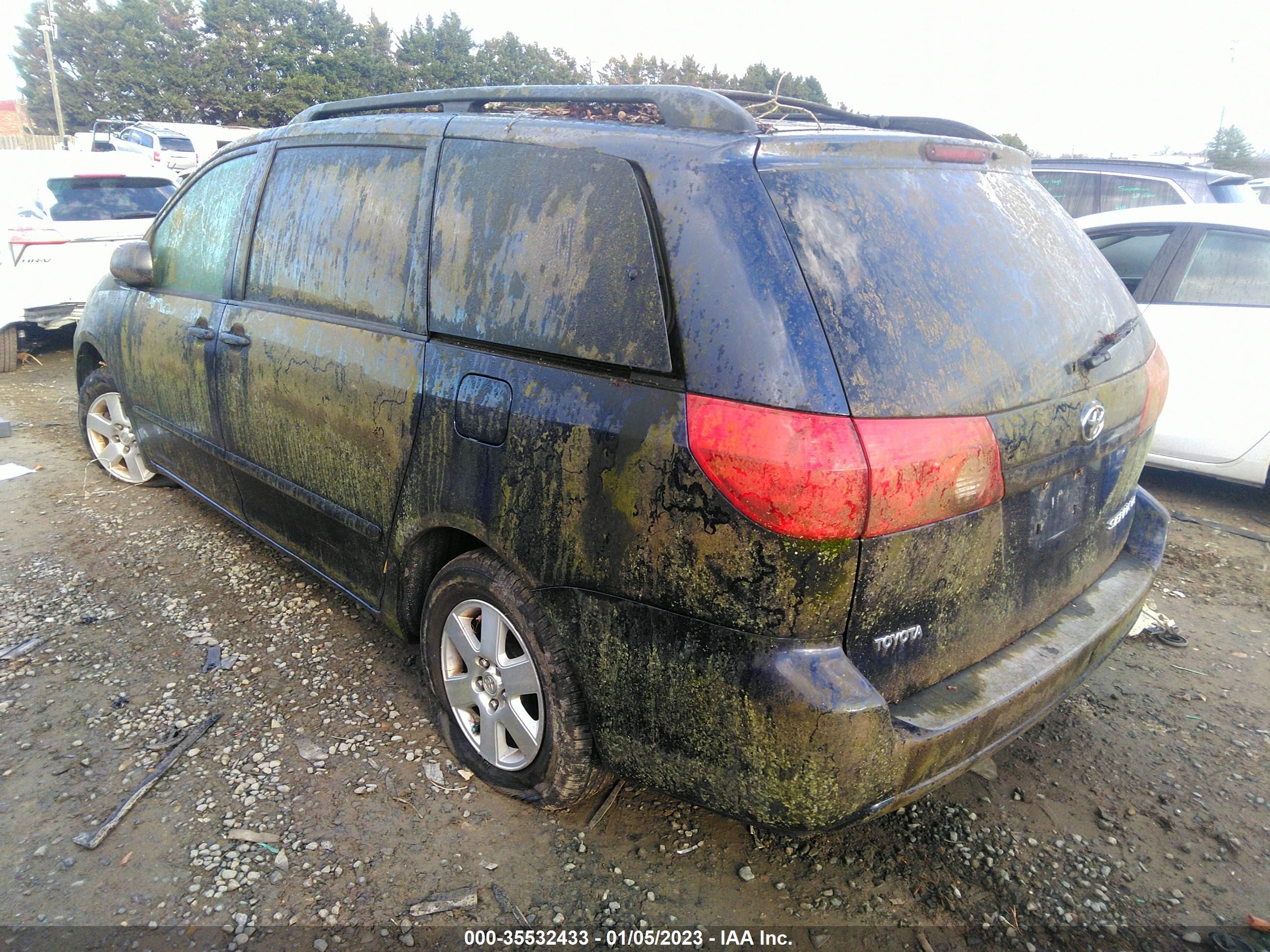 Photo 3 VIN: 5TDZA23C06S573718 - TOYOTA SIENNA 