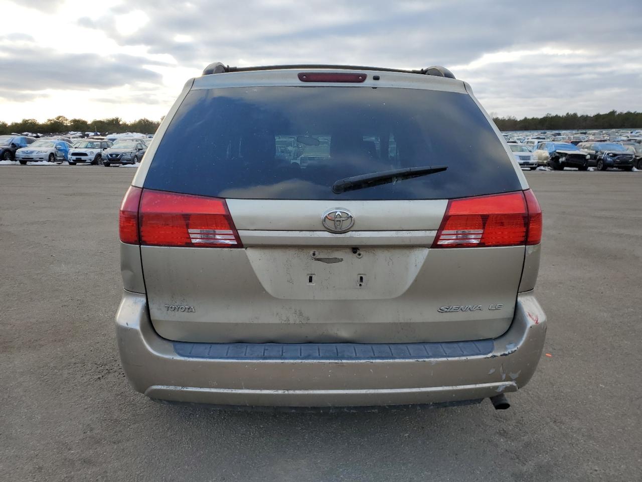 Photo 5 VIN: 5TDZA23C14S084130 - TOYOTA SIENNA 