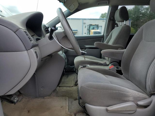 Photo 6 VIN: 5TDZA23C15S221617 - TOYOTA SIENNA CE 