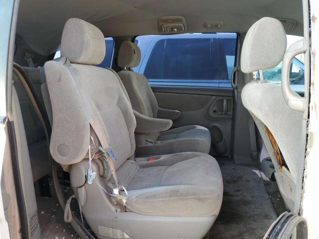 Photo 10 VIN: 5TDZA23C15S261325 - TOYOTA SIENNA CE 