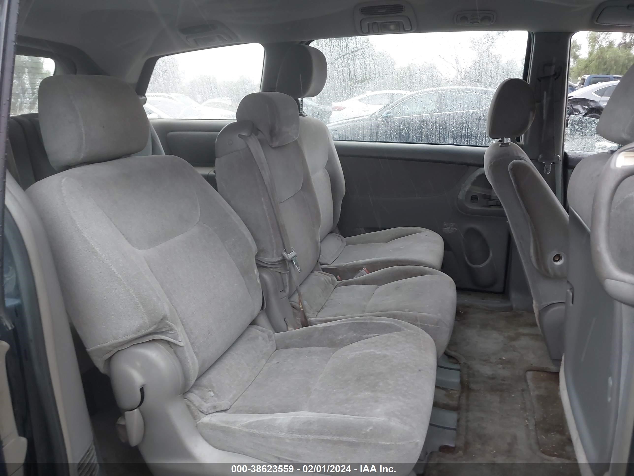 Photo 7 VIN: 5TDZA23C15S277444 - TOYOTA SIENNA 