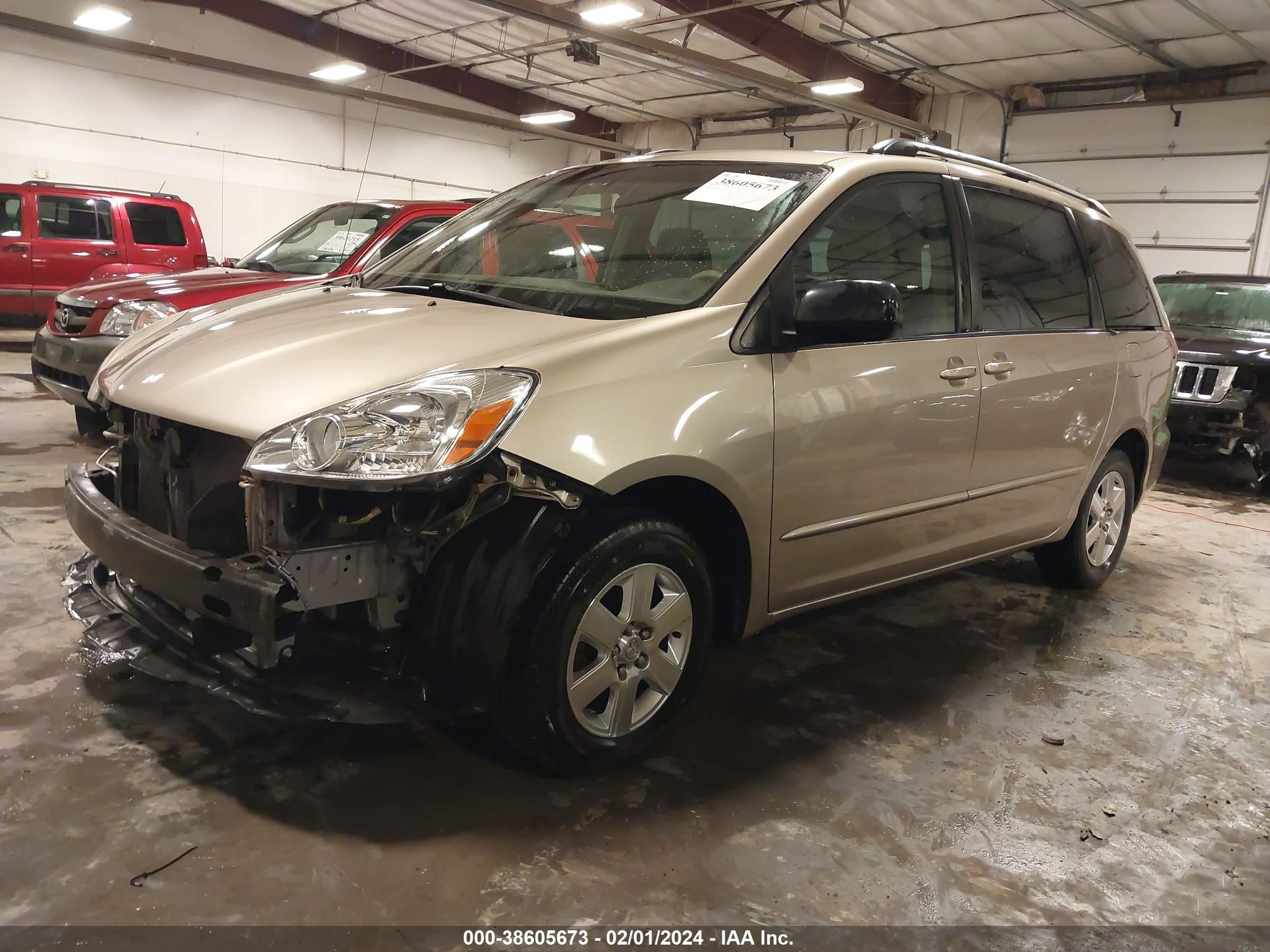 Photo 1 VIN: 5TDZA23C15S375633 - TOYOTA SIENNA 