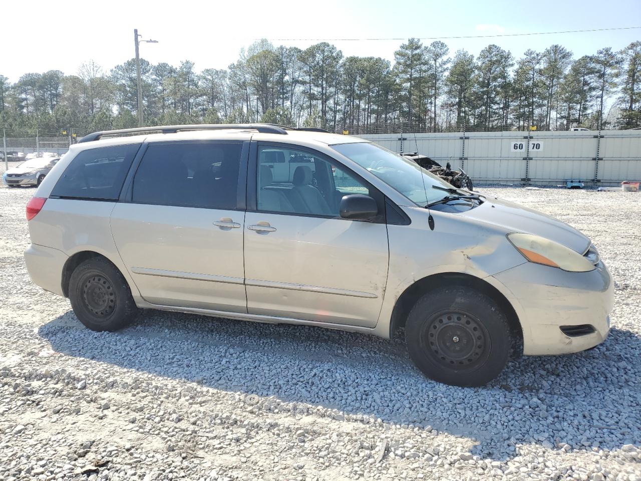 Photo 3 VIN: 5TDZA23C16S481985 - TOYOTA SIENNA 