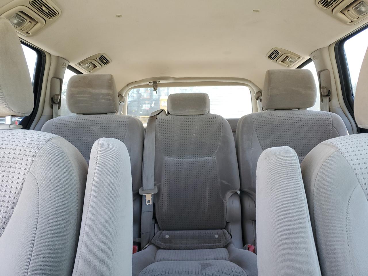 Photo 9 VIN: 5TDZA23C16S481985 - TOYOTA SIENNA 