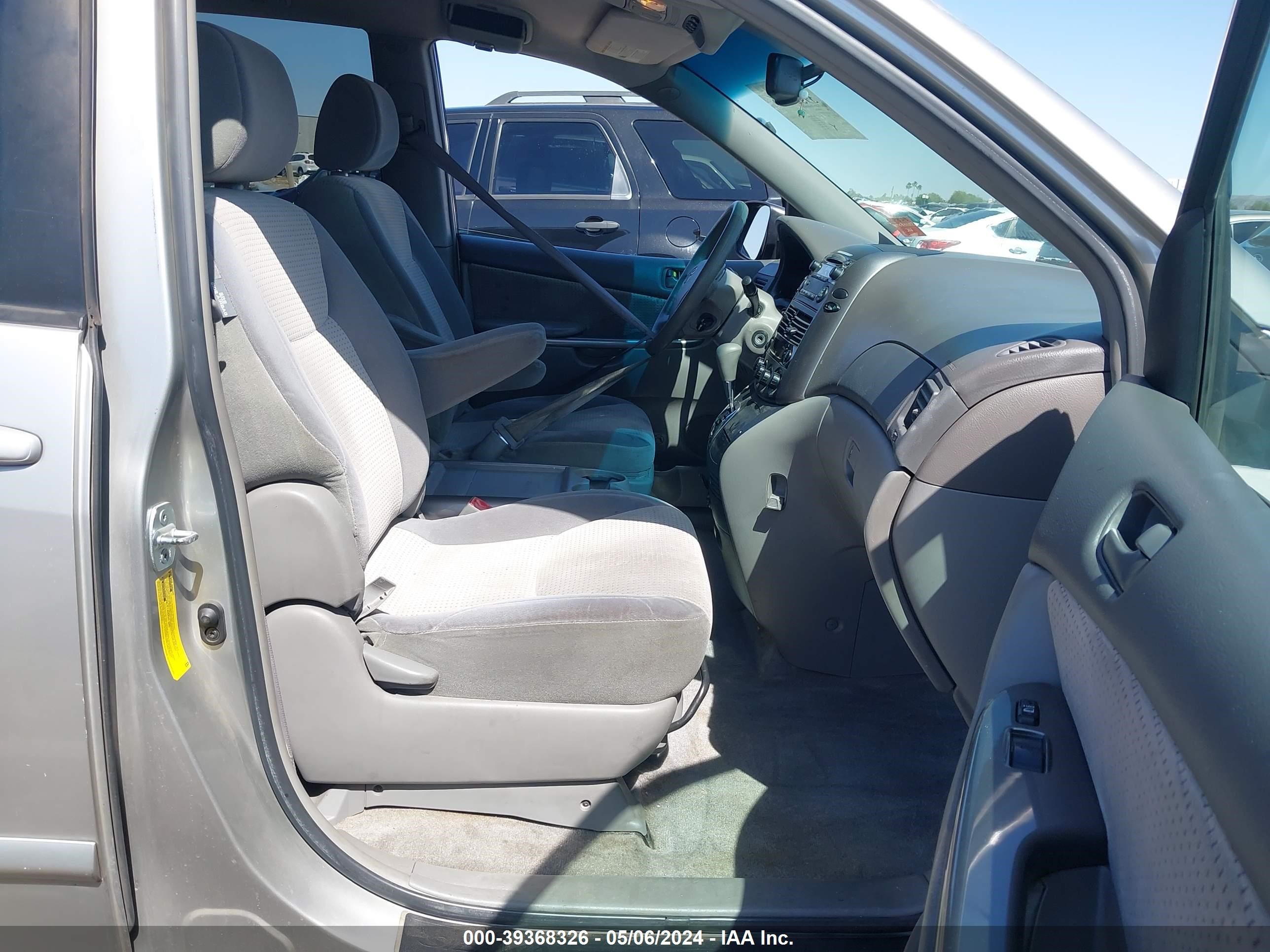 Photo 4 VIN: 5TDZA23C16S558628 - TOYOTA SIENNA 