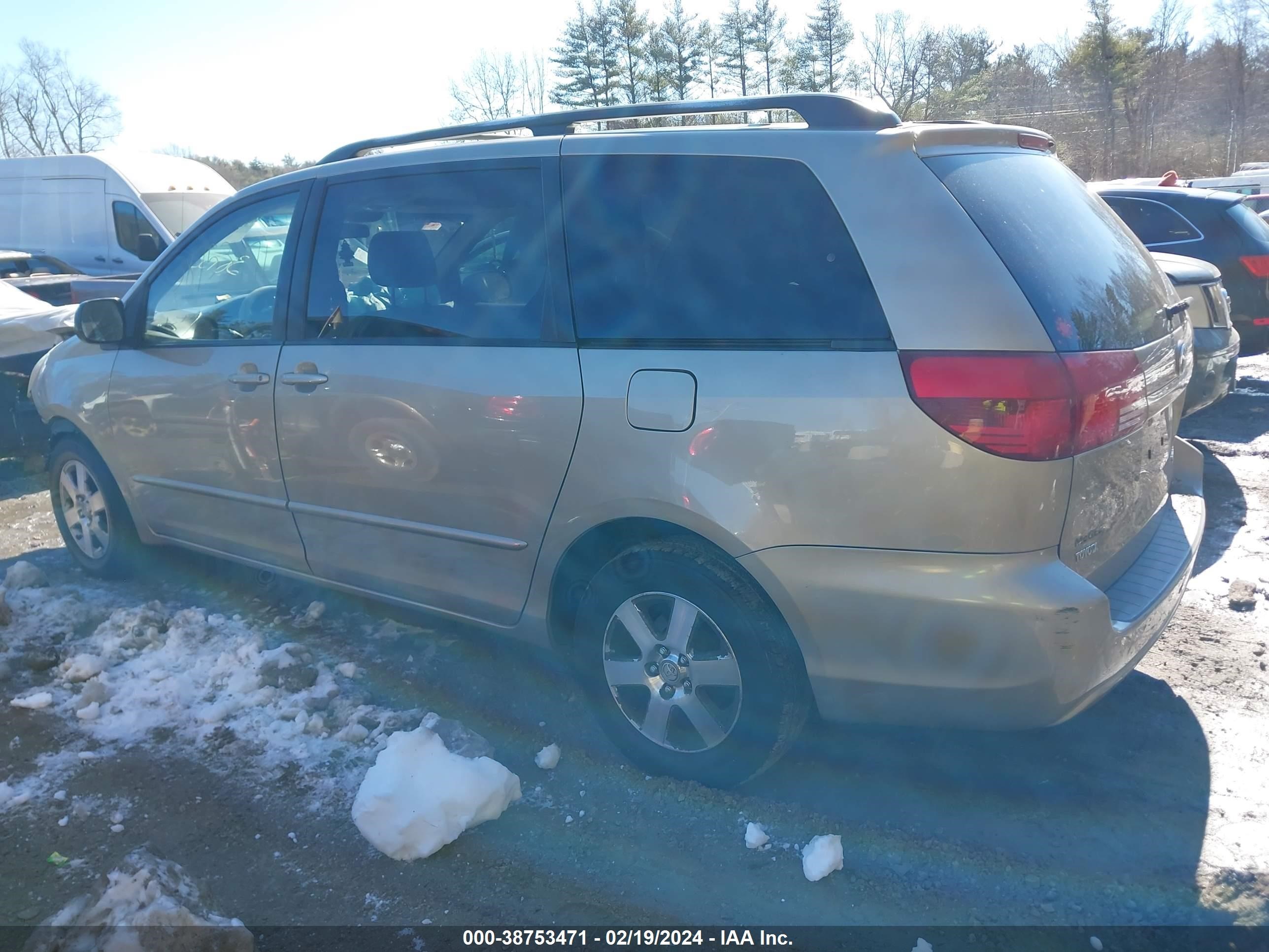 Photo 2 VIN: 5TDZA23C24S193079 - TOYOTA SIENNA 