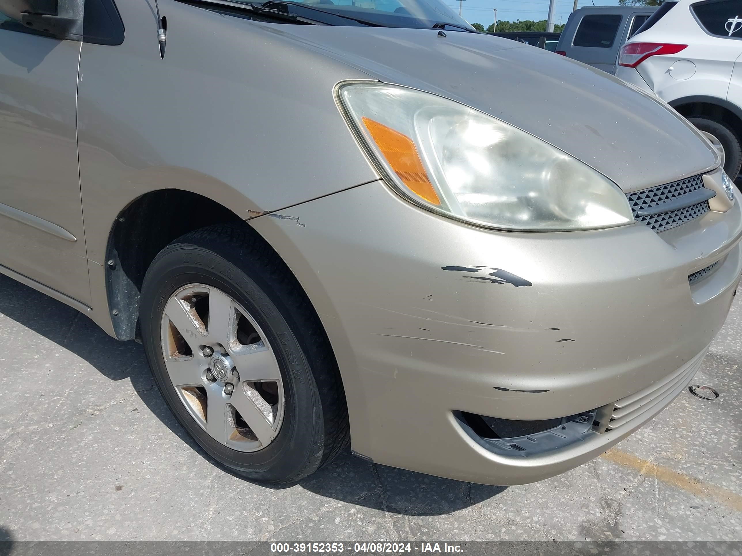 Photo 13 VIN: 5TDZA23C24S203867 - TOYOTA SIENNA 