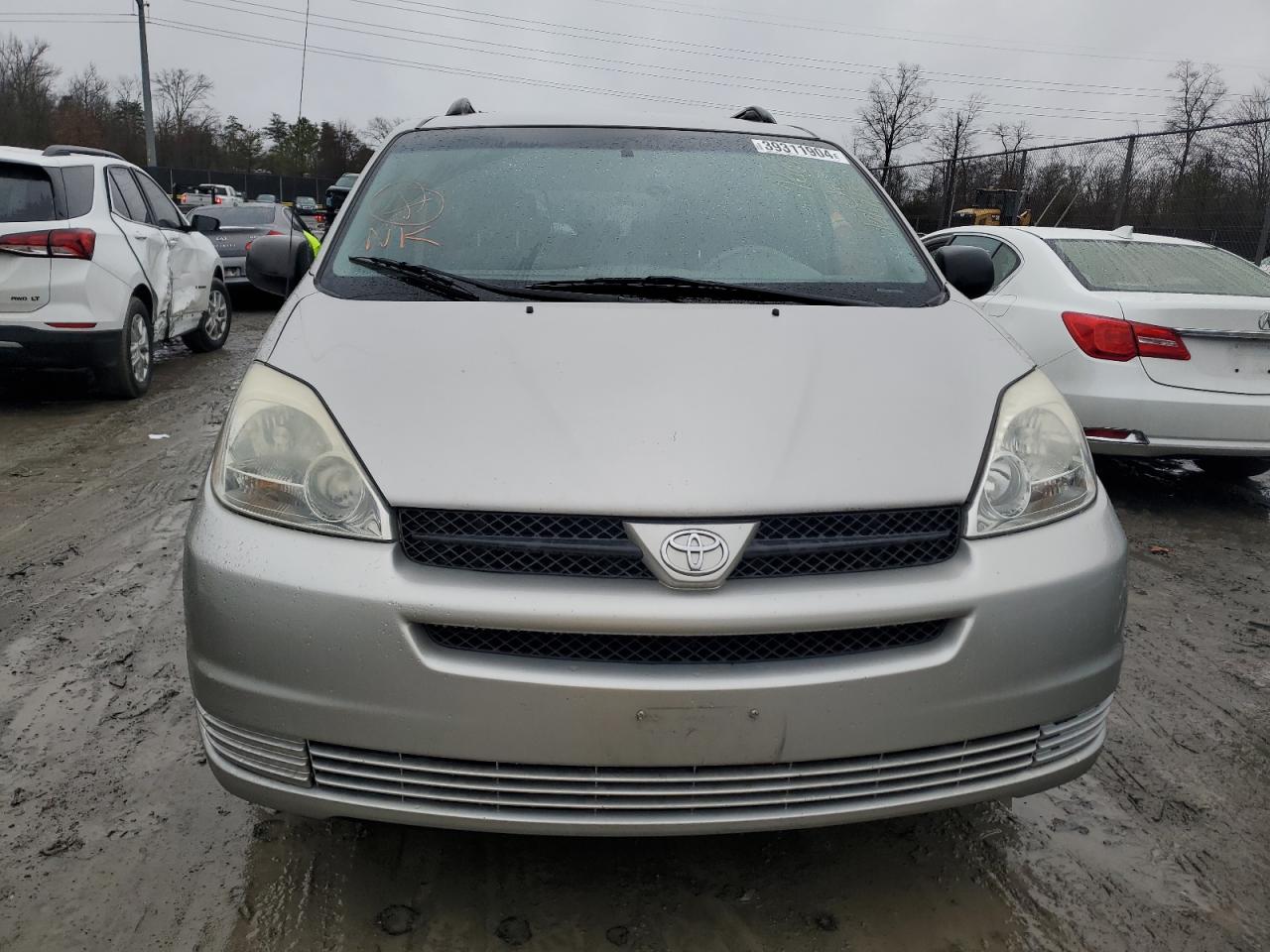 Photo 4 VIN: 5TDZA23C25S372885 - TOYOTA SIENNA 