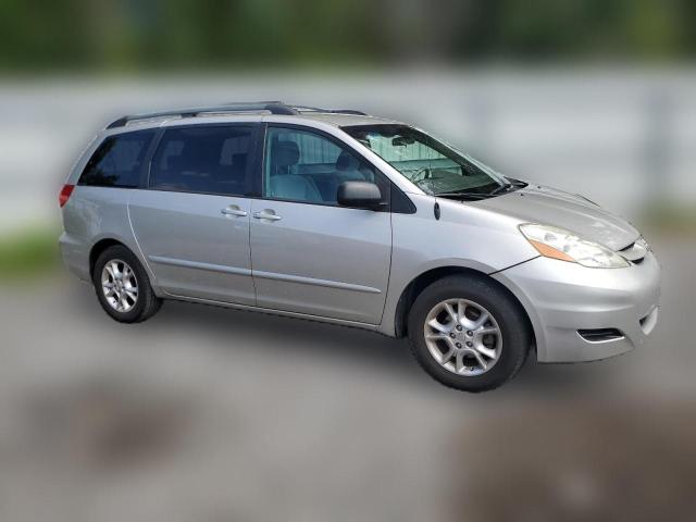 Photo 3 VIN: 5TDZA23C26S457145 - TOYOTA SIENNA LE 