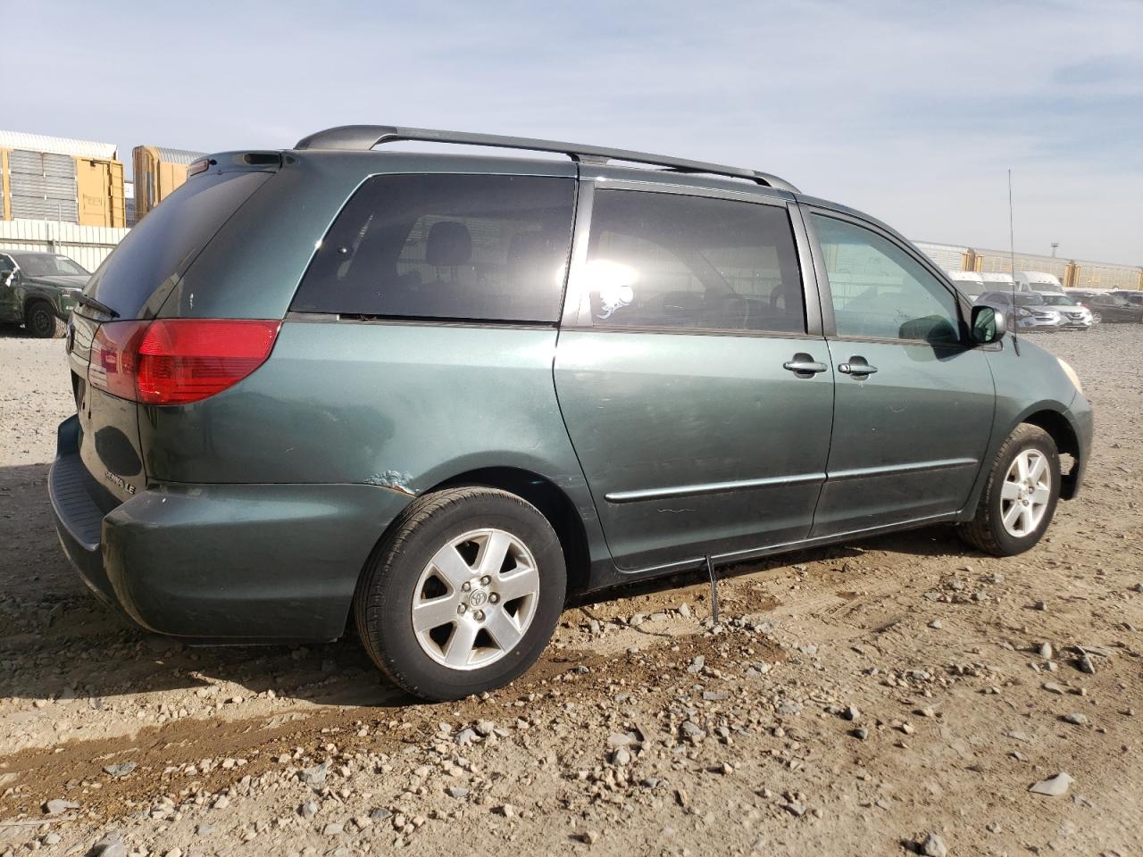 Photo 2 VIN: 5TDZA23C34S142724 - TOYOTA SIENNA 