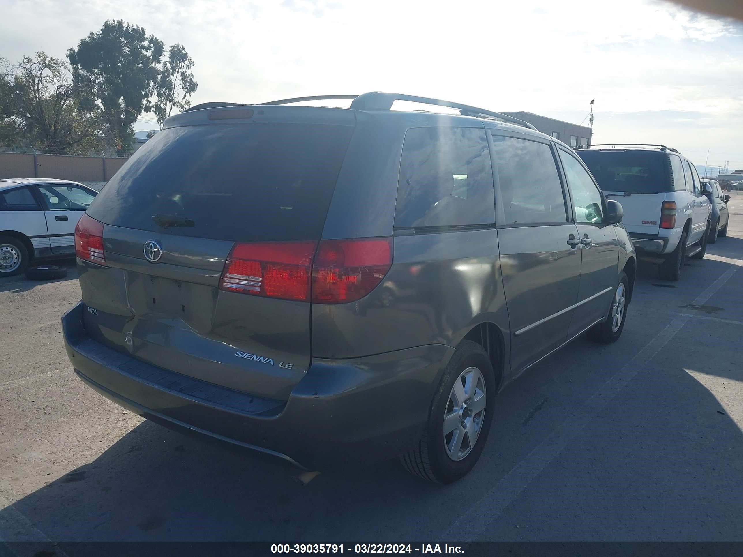 Photo 5 VIN: 5TDZA23C35S247524 - TOYOTA SIENNA 