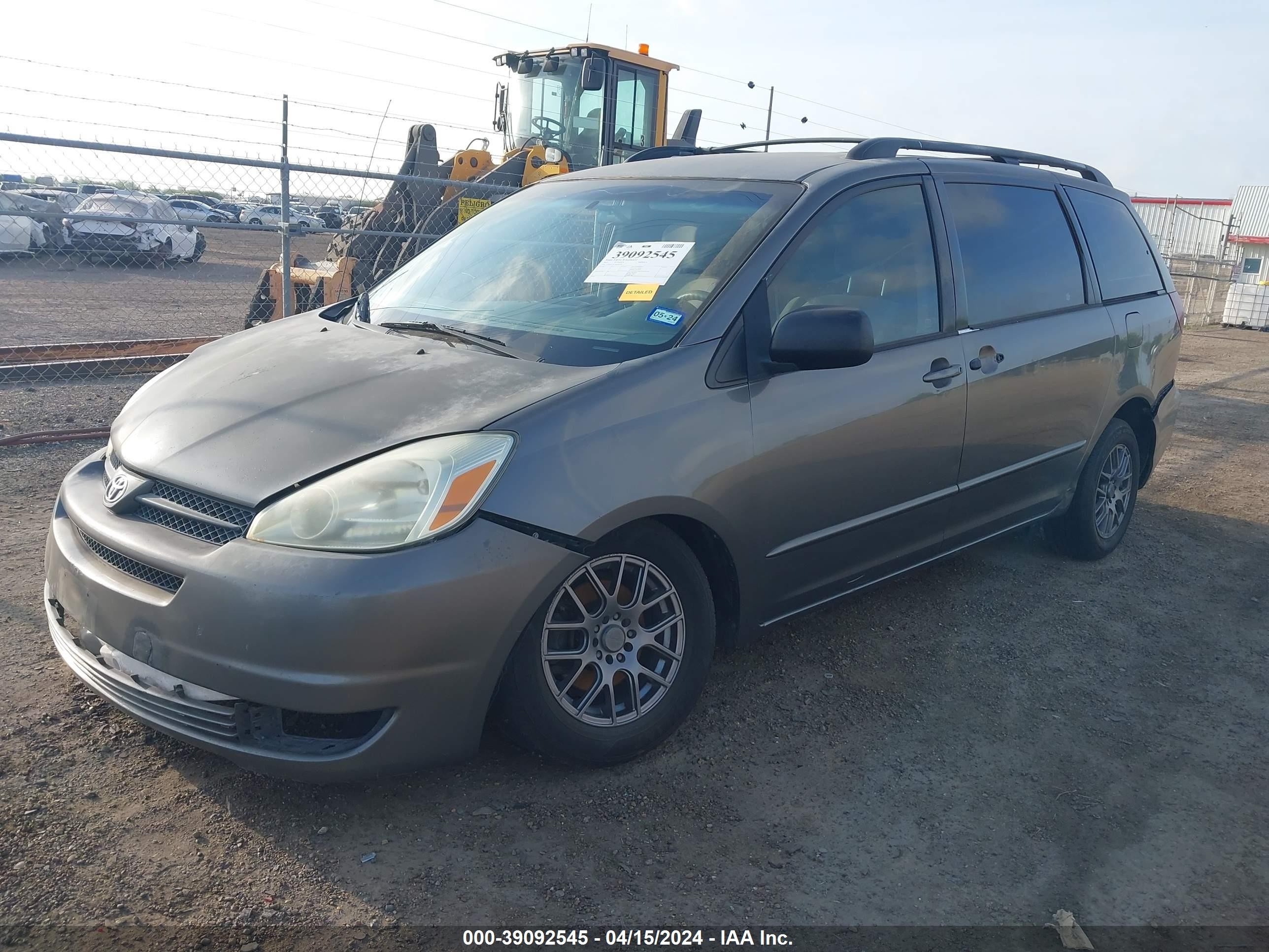 Photo 1 VIN: 5TDZA23C35S290759 - TOYOTA SIENNA 