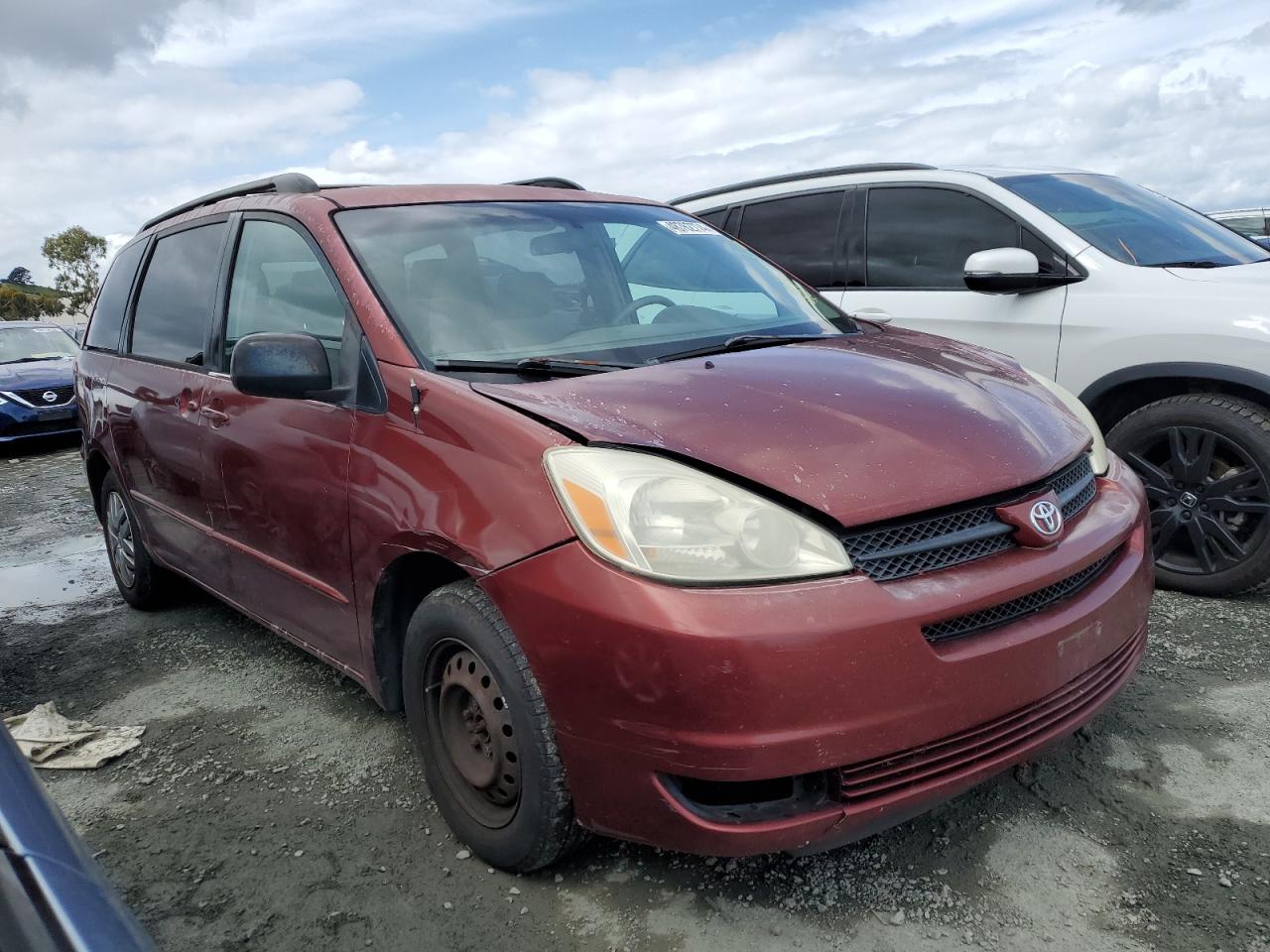 Photo 3 VIN: 5TDZA23C35S318172 - TOYOTA SIENNA 