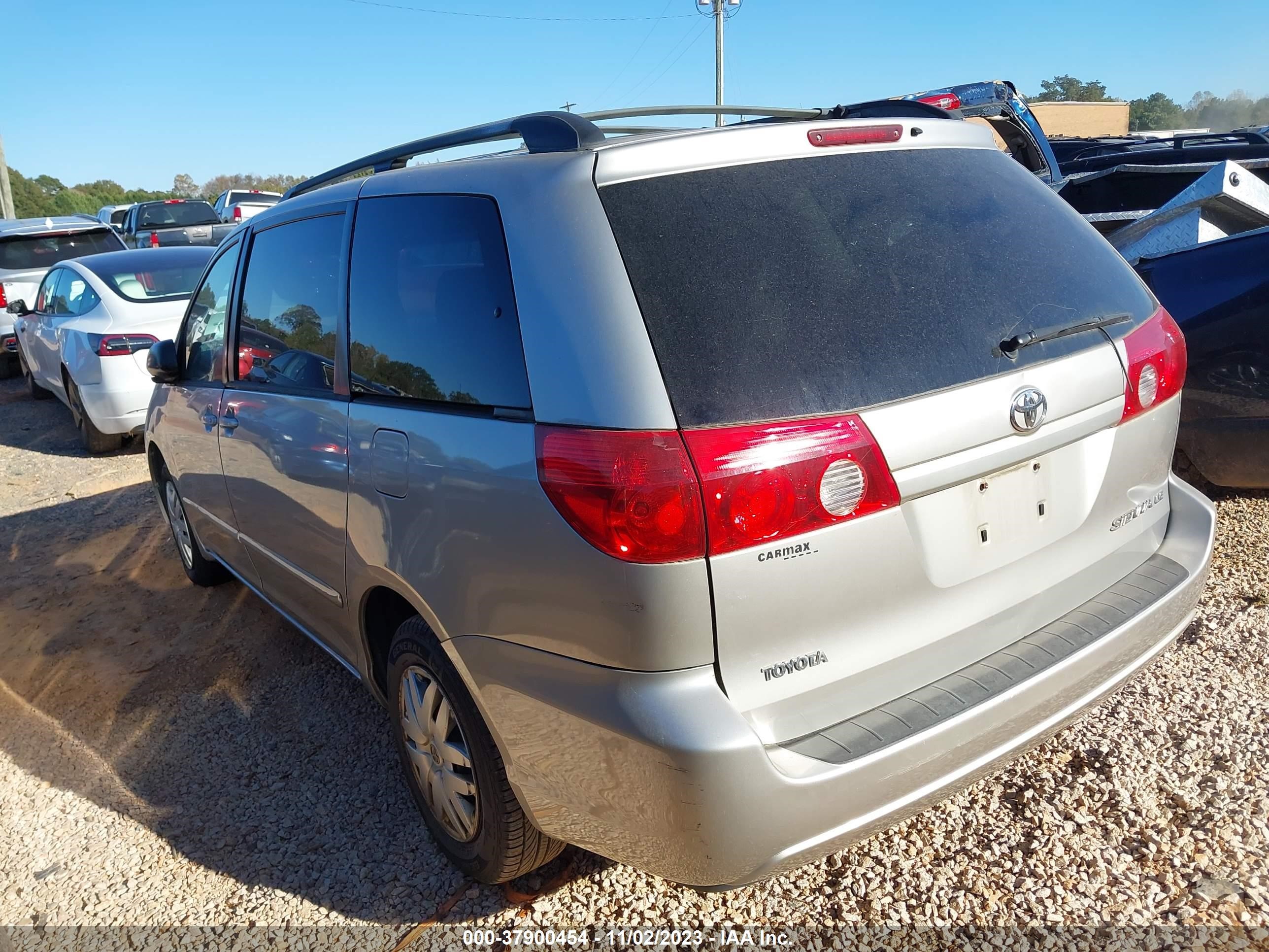 Photo 2 VIN: 5TDZA23C36S388353 - TOYOTA SIENNA 