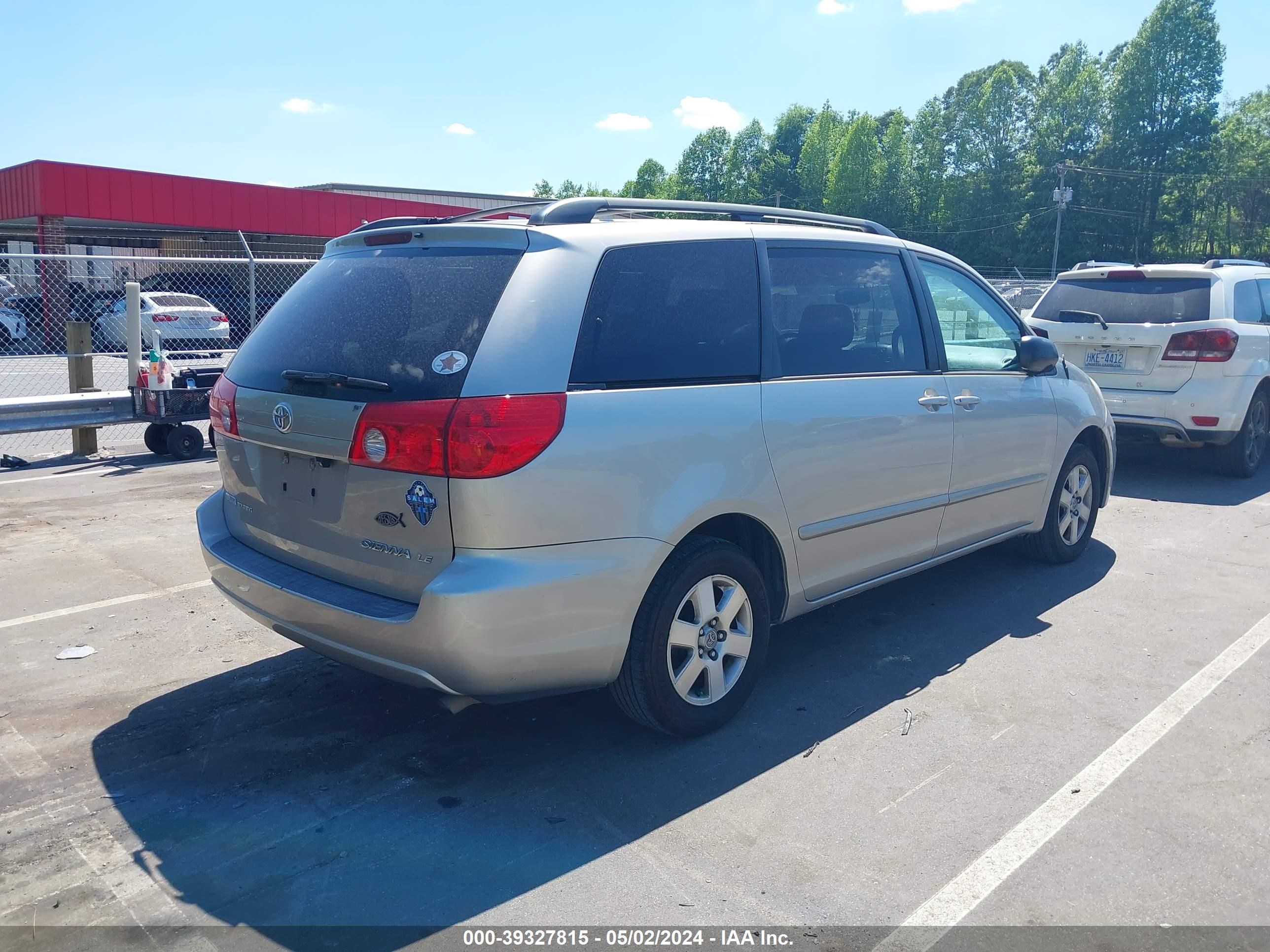 Photo 3 VIN: 5TDZA23C36S419603 - TOYOTA SIENNA 