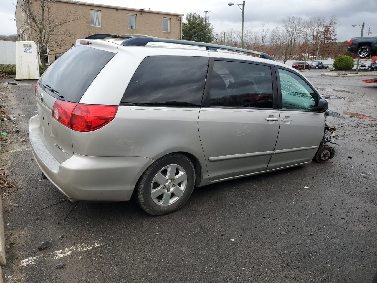 Photo 2 VIN: 5TDZA23C36S455257 - TOYOTA SIENNA 