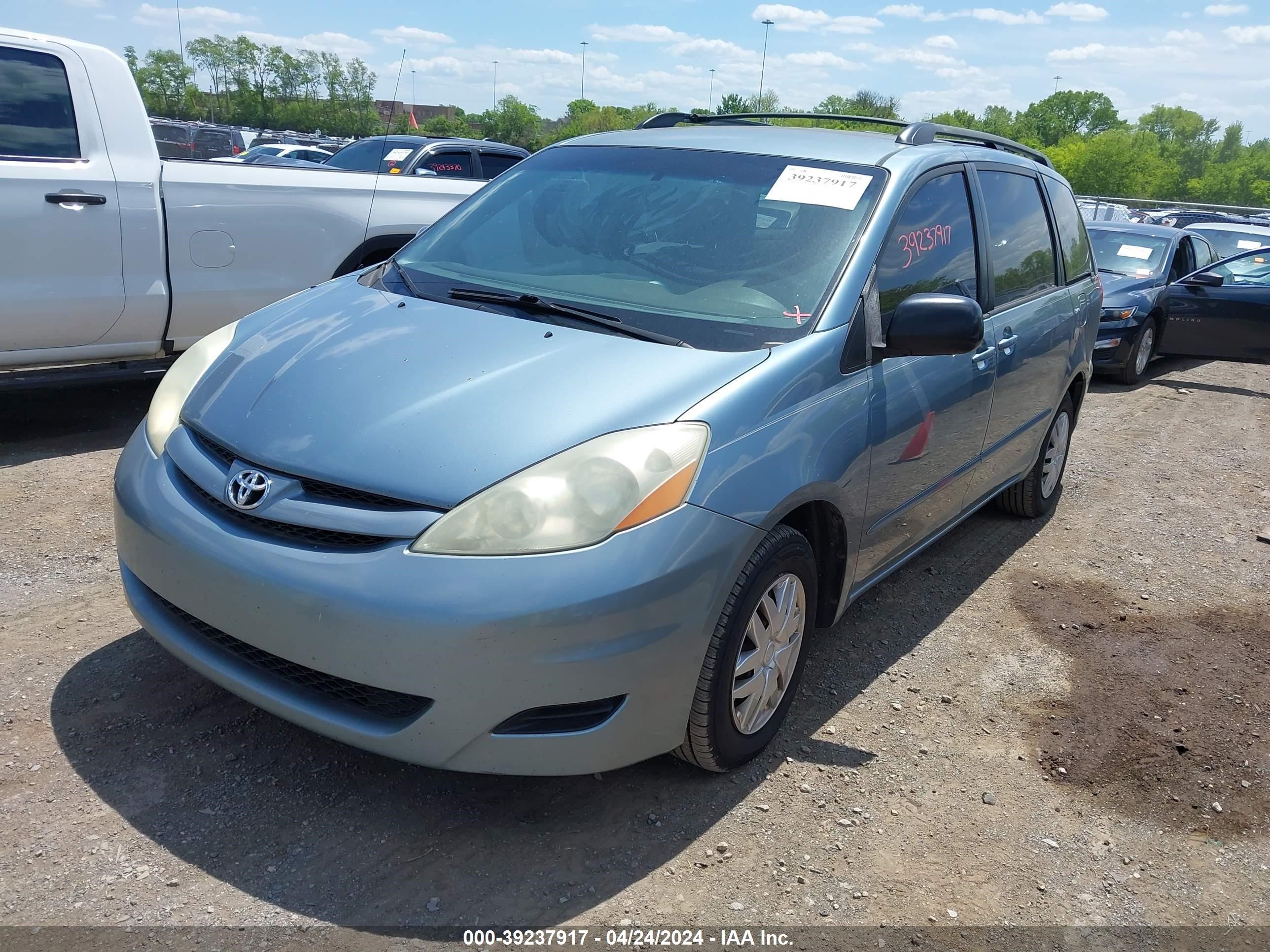 Photo 1 VIN: 5TDZA23C36S484435 - TOYOTA SIENNA 