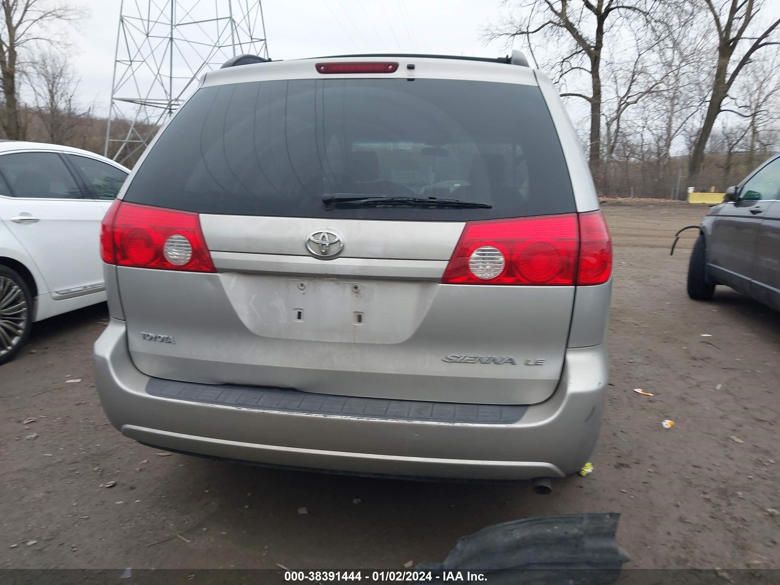 Photo 16 VIN: 5TDZA23C36S511973 - TOYOTA SIENNA 