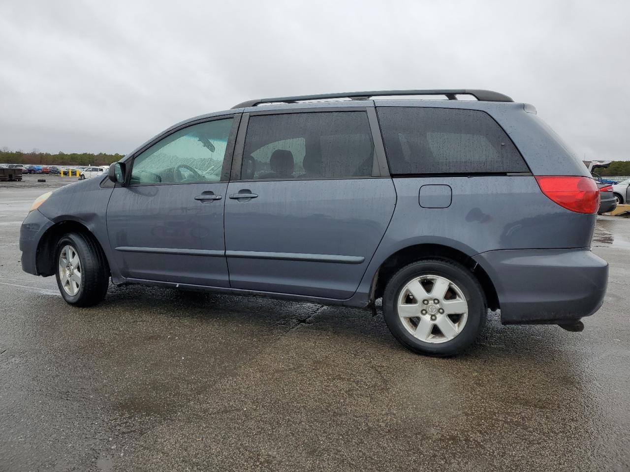 Photo 1 VIN: 5TDZA23C36S554872 - TOYOTA SIENNA 