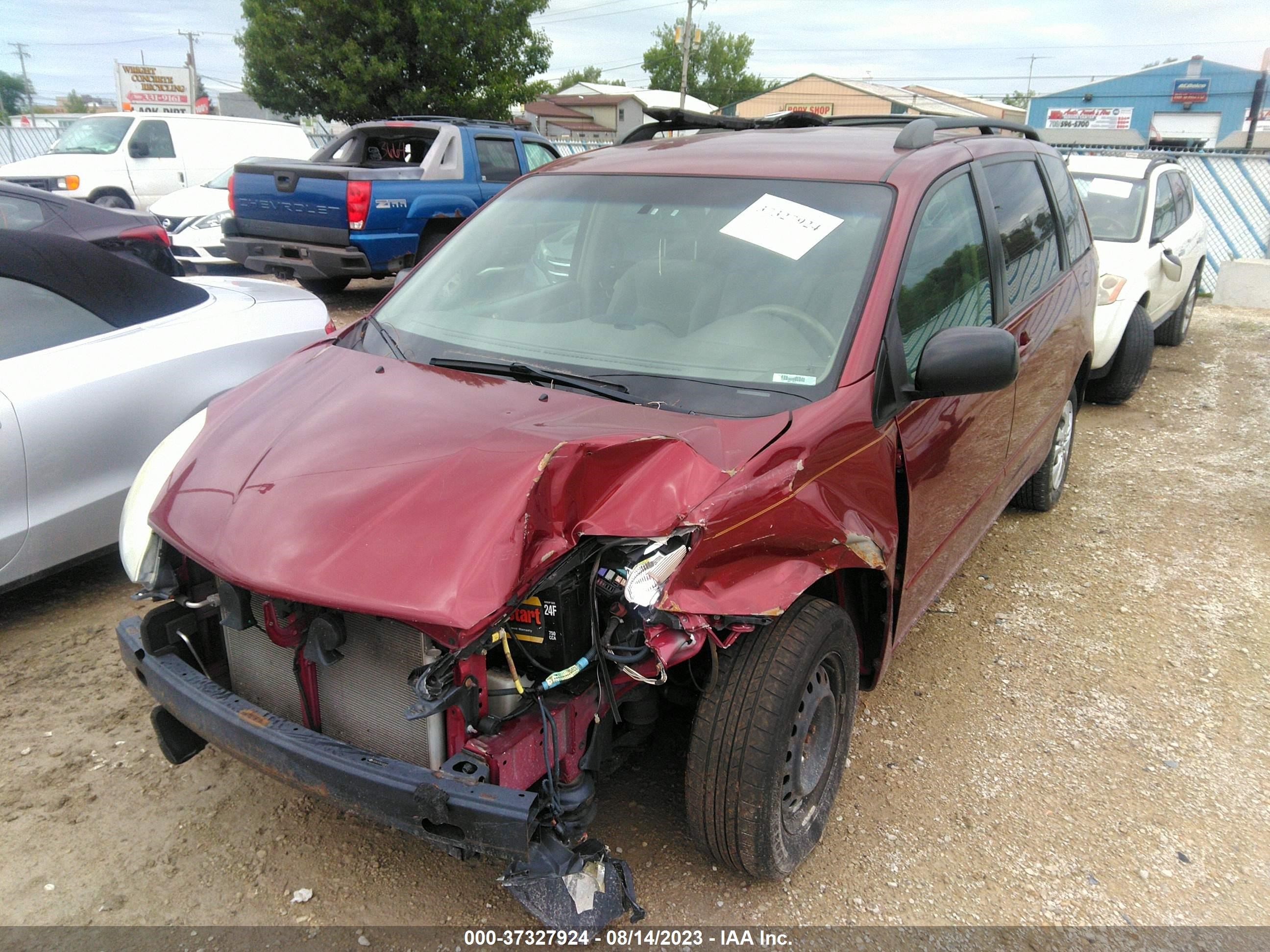 Photo 1 VIN: 5TDZA23C36S576192 - TOYOTA SIENNA 