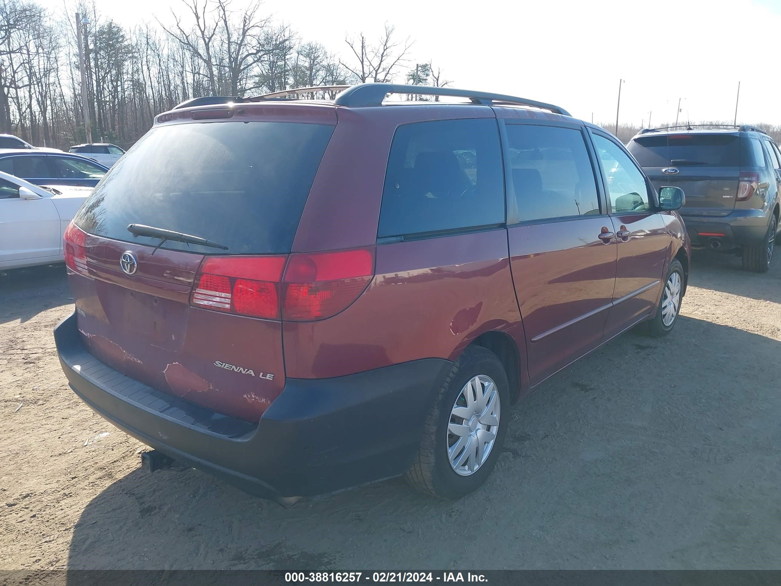 Photo 3 VIN: 5TDZA23C44S152453 - TOYOTA SIENNA 