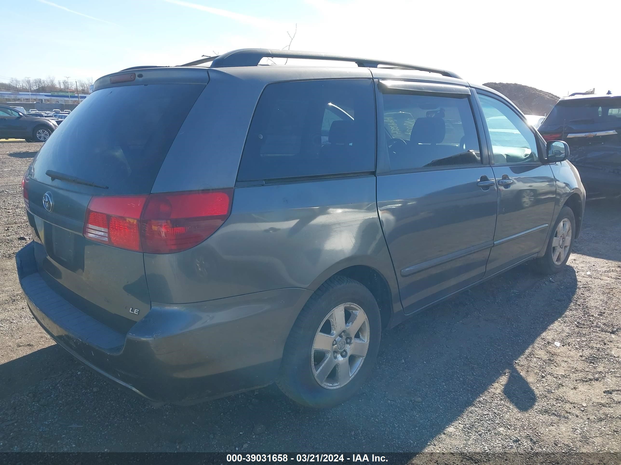 Photo 3 VIN: 5TDZA23C44S160441 - TOYOTA SIENNA 