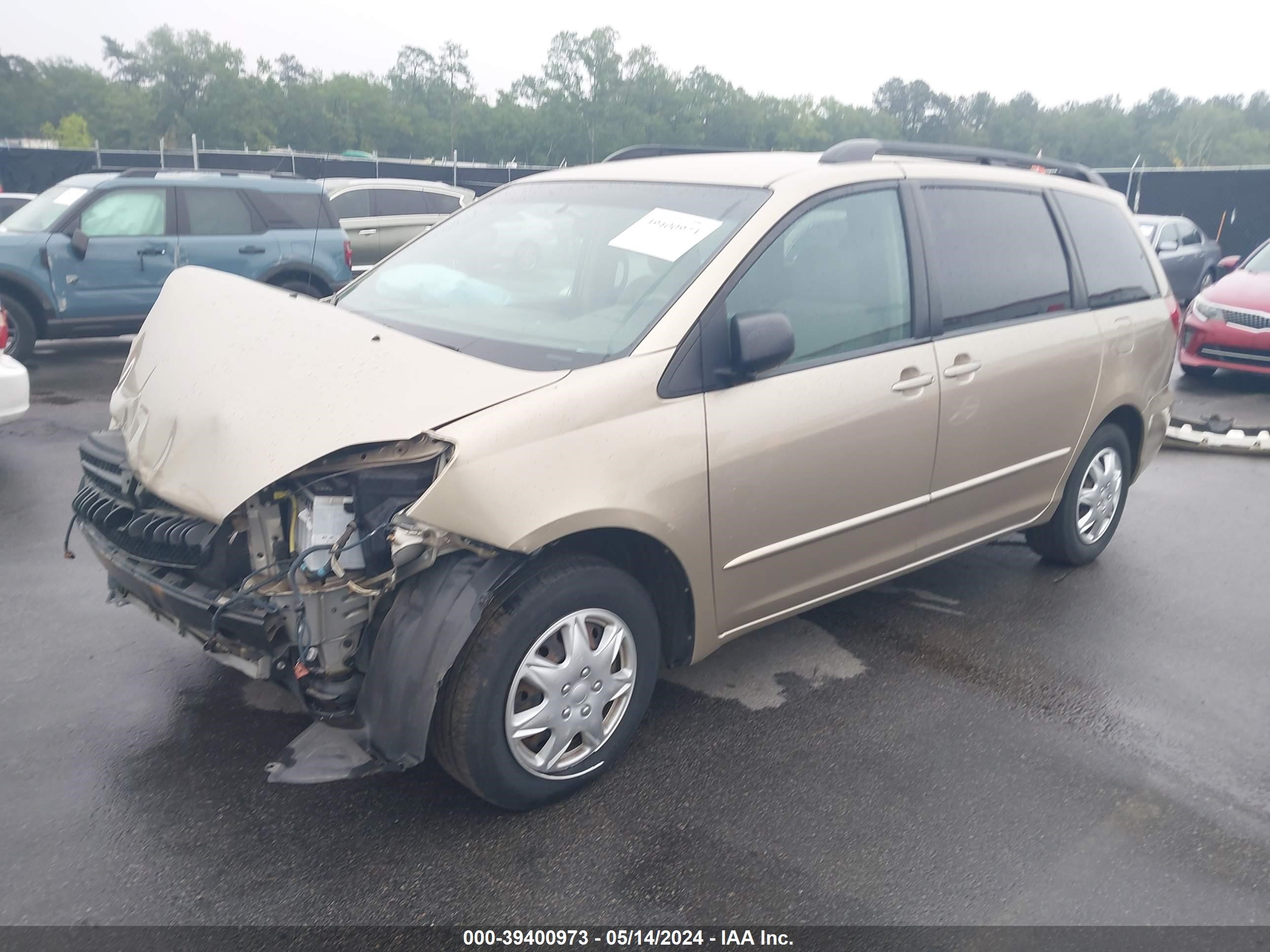 Photo 1 VIN: 5TDZA23C44S212814 - TOYOTA SIENNA 