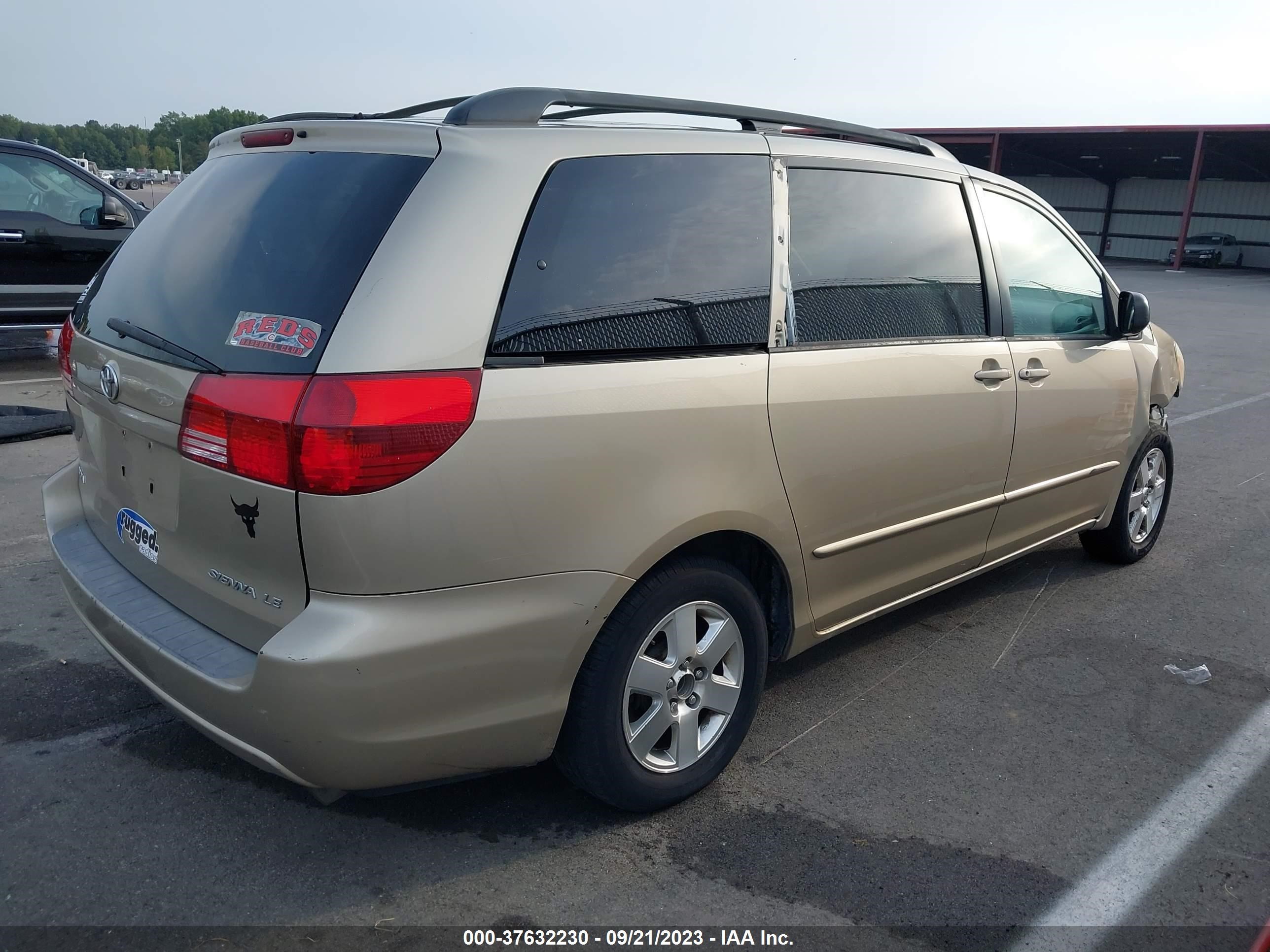 Photo 3 VIN: 5TDZA23C45S224222 - TOYOTA SIENNA 