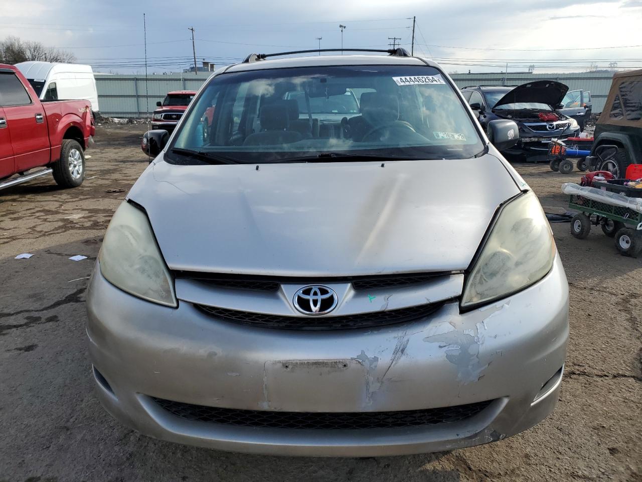 Photo 4 VIN: 5TDZA23C46S415205 - TOYOTA SIENNA 