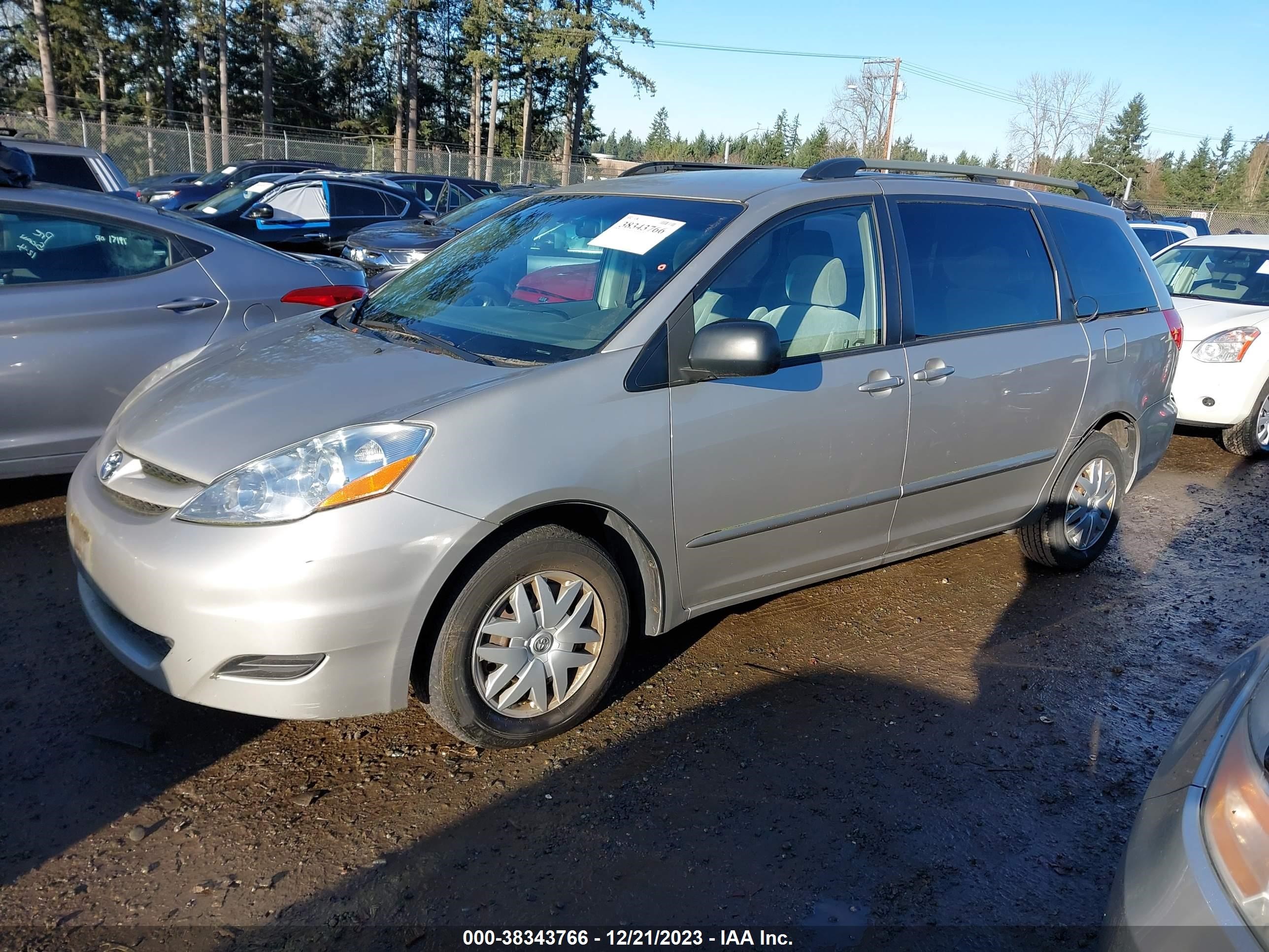 Photo 1 VIN: 5TDZA23C46S434126 - TOYOTA SIENNA 