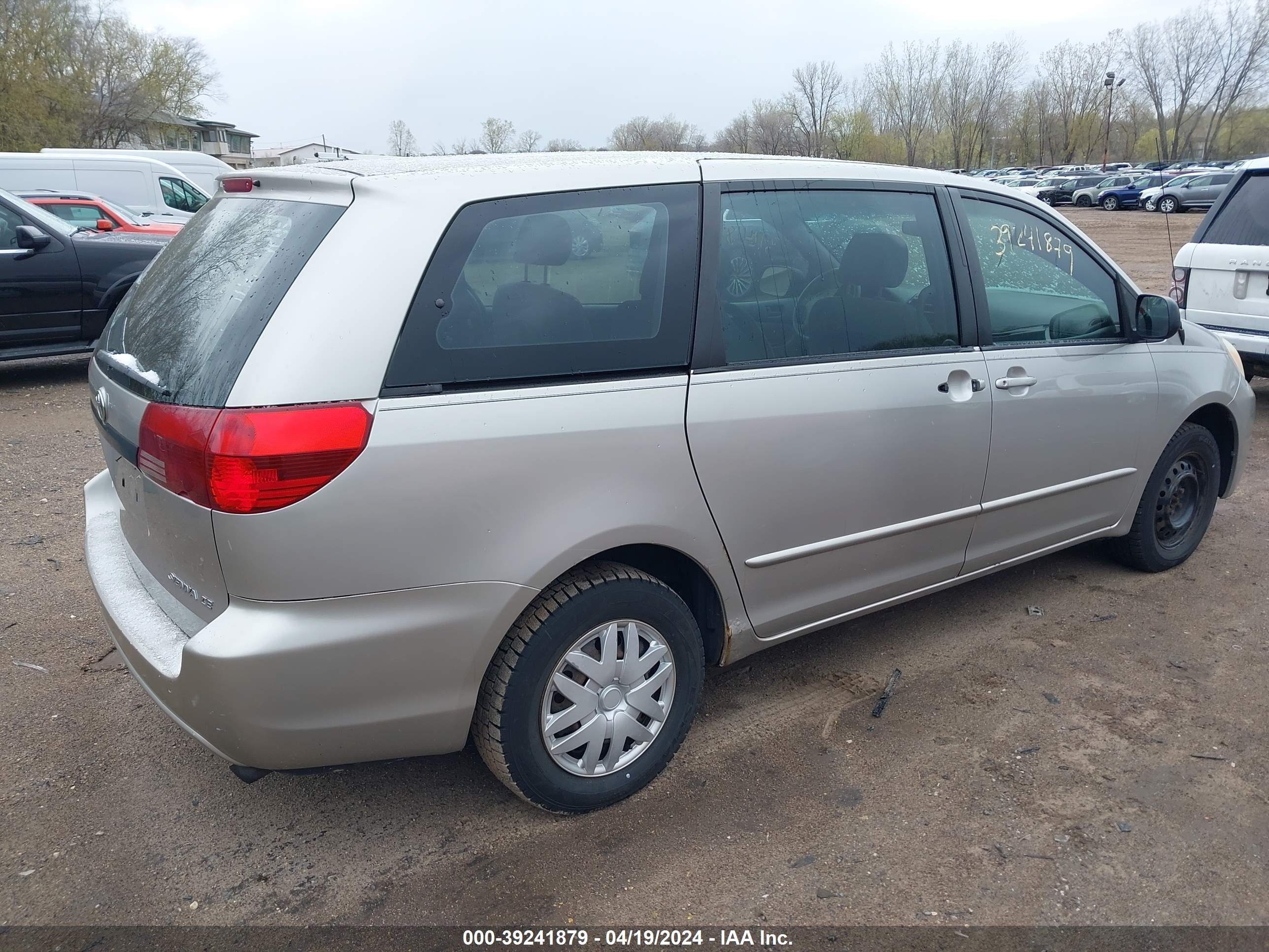 Photo 3 VIN: 5TDZA23C54S000598 - TOYOTA SIENNA 