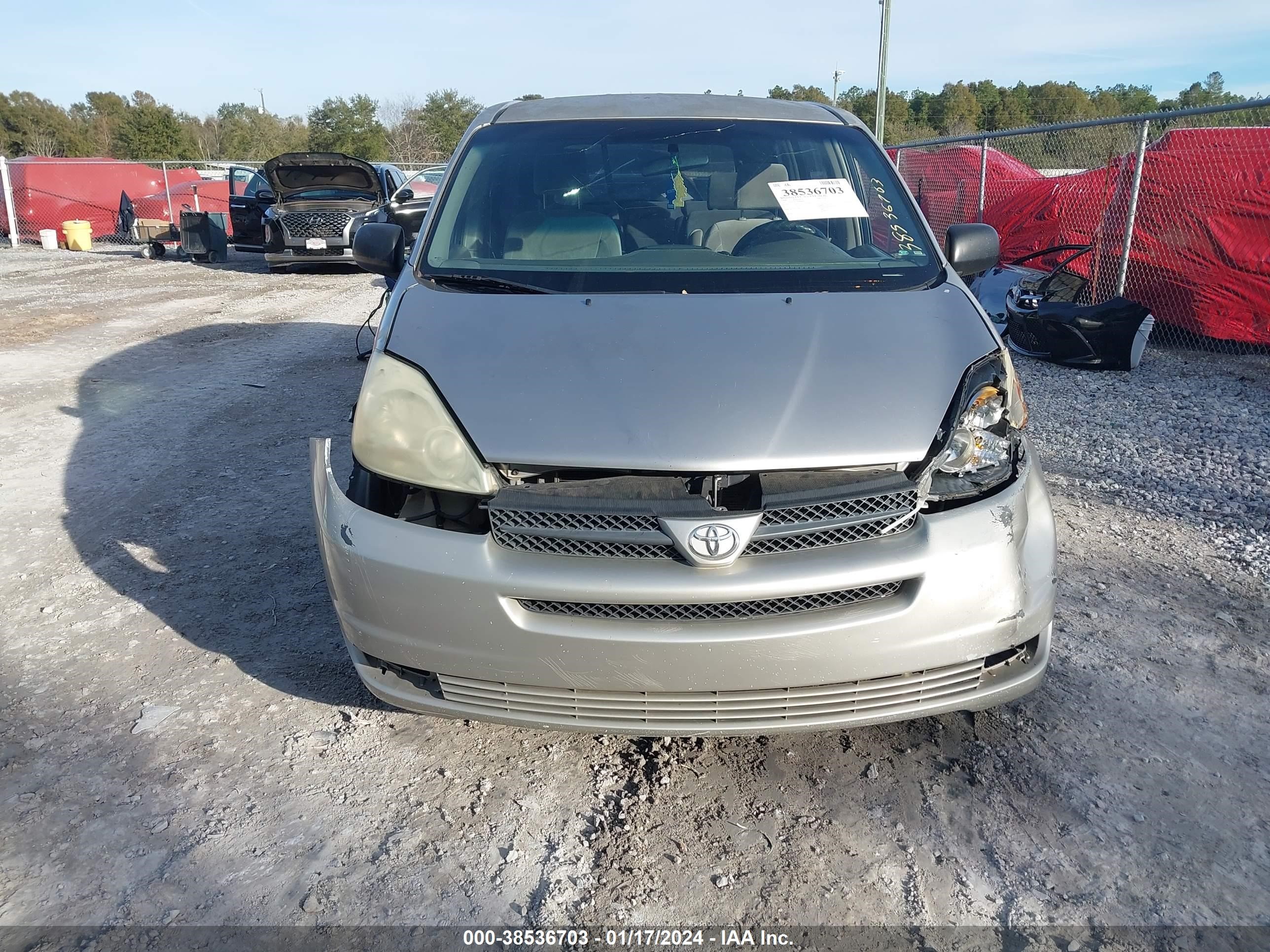 Photo 5 VIN: 5TDZA23C54S006949 - TOYOTA SIENNA 