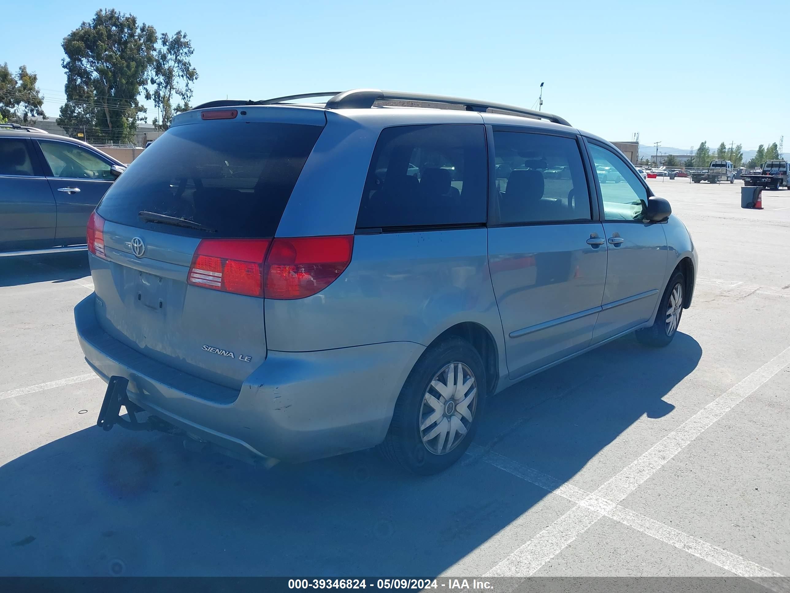 Photo 3 VIN: 5TDZA23C54S009009 - TOYOTA SIENNA 