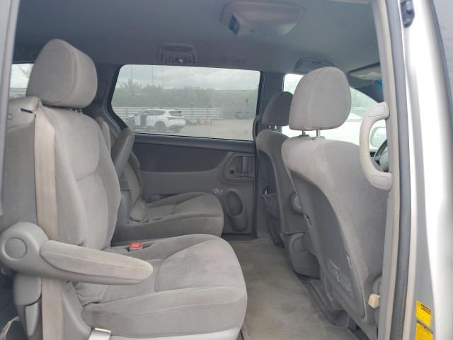 Photo 10 VIN: 5TDZA23C54S013495 - TOYOTA SIENNA 