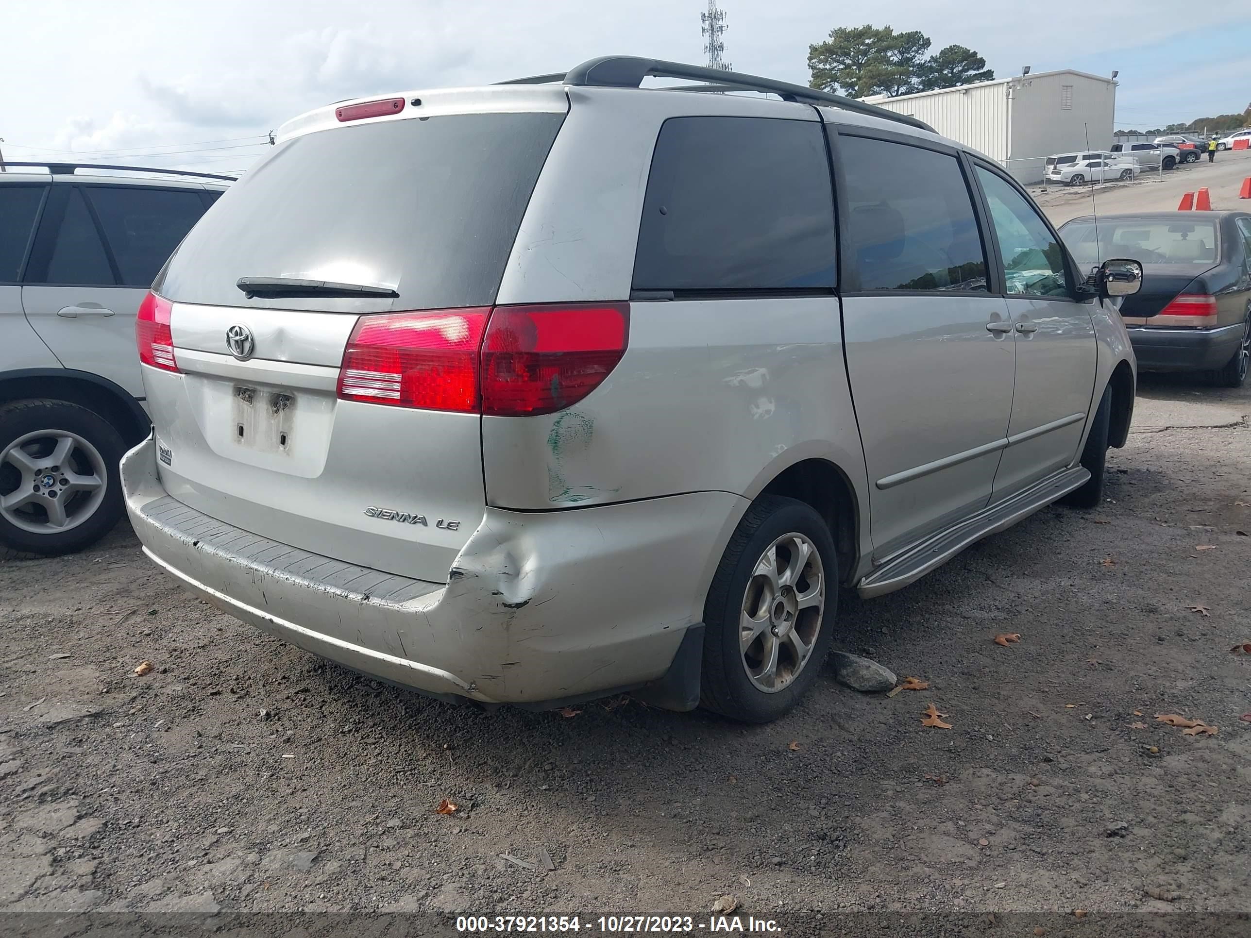 Photo 3 VIN: 5TDZA23C54S018227 - TOYOTA SIENNA 