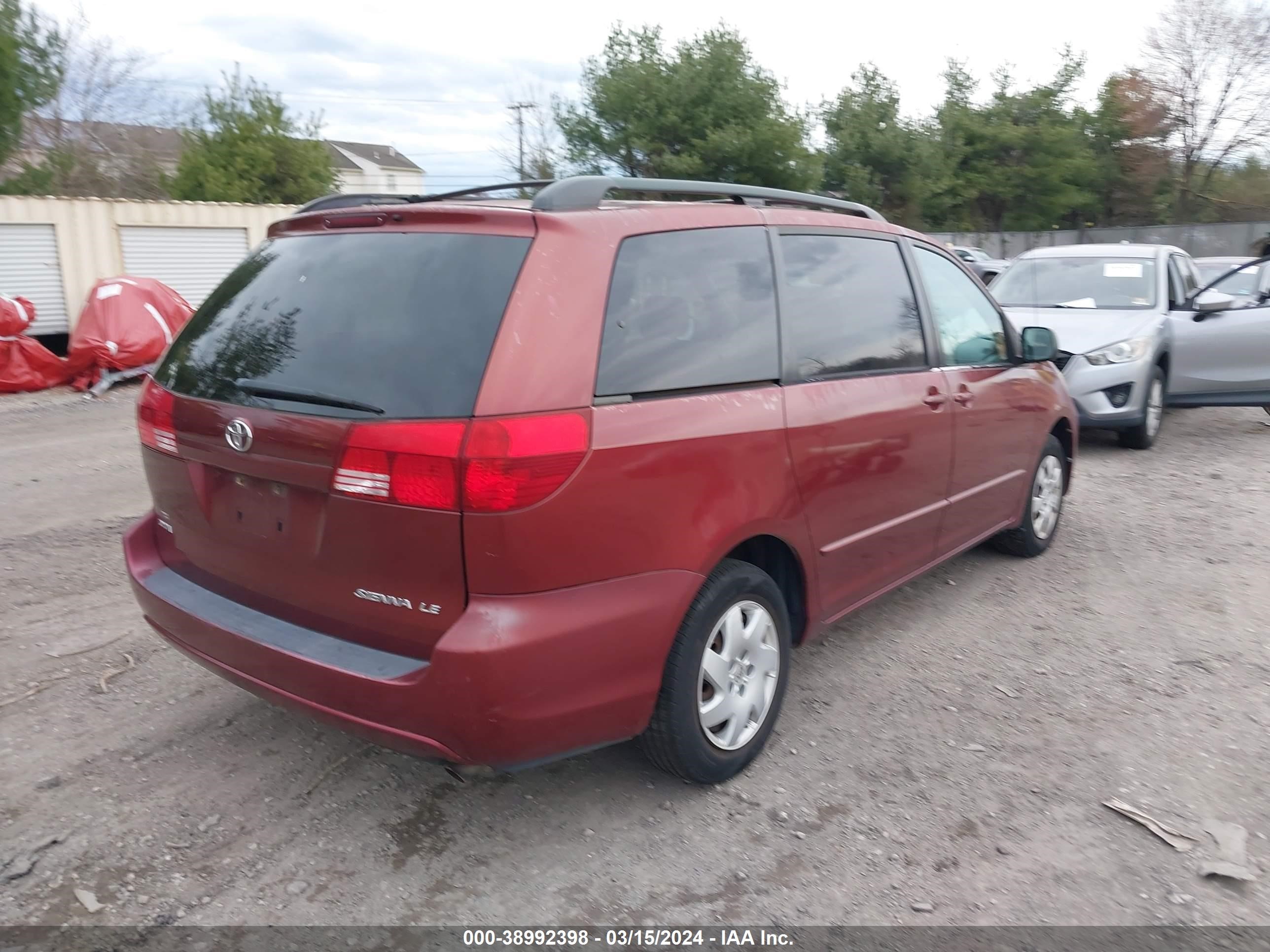 Photo 3 VIN: 5TDZA23C54S149111 - TOYOTA SIENNA 