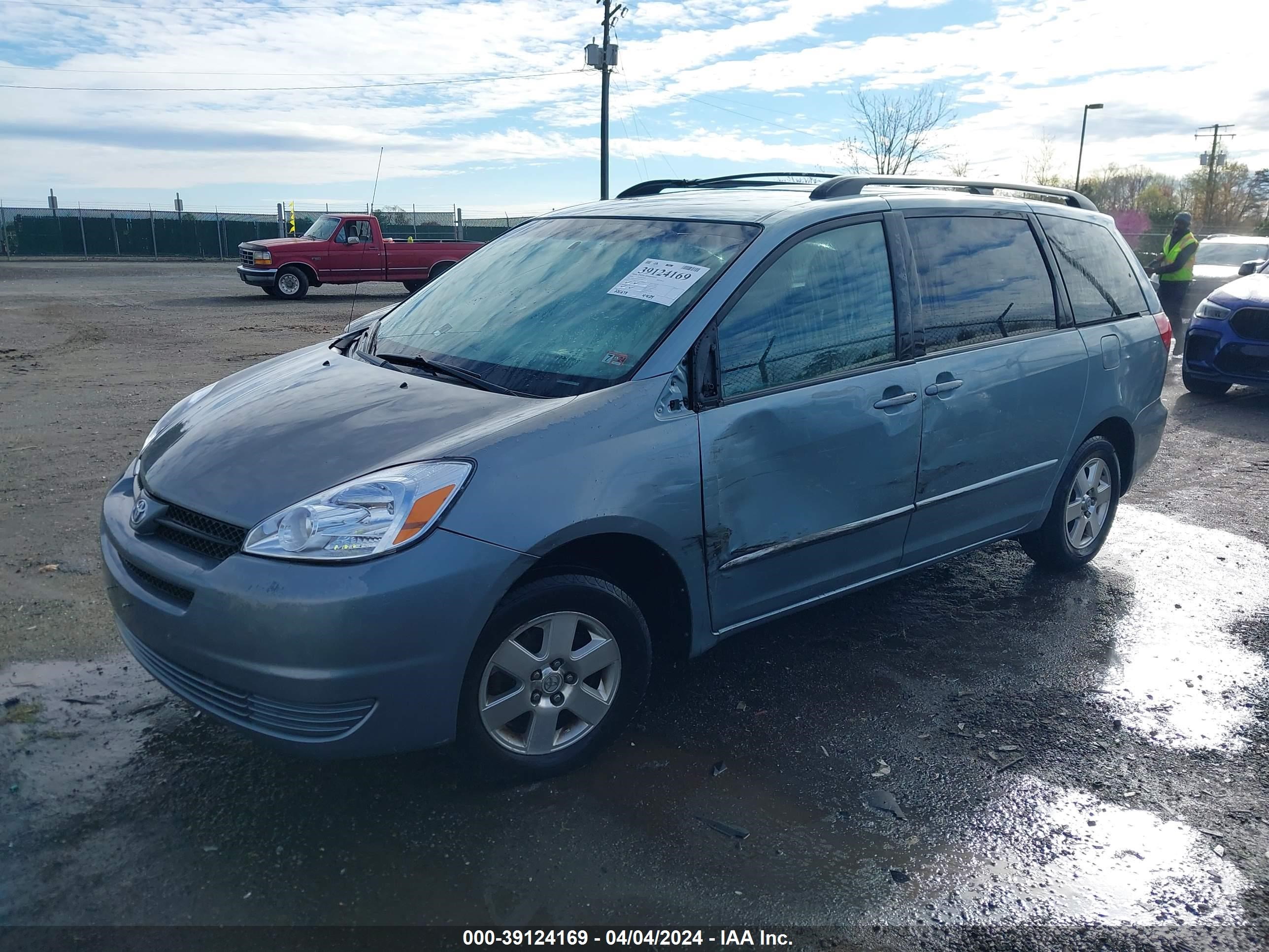 Photo 1 VIN: 5TDZA23C54S172002 - TOYOTA SIENNA 