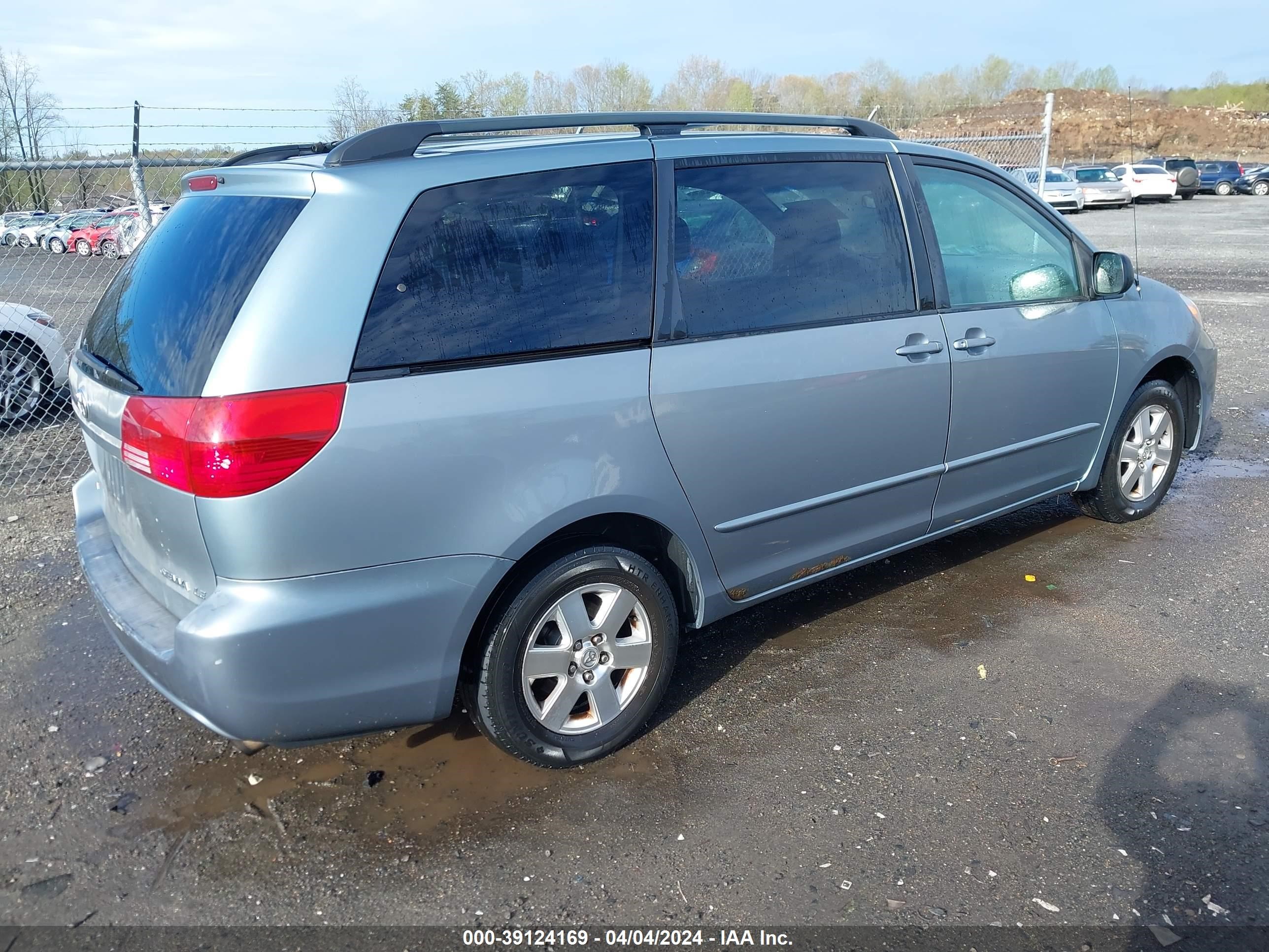 Photo 3 VIN: 5TDZA23C54S172002 - TOYOTA SIENNA 