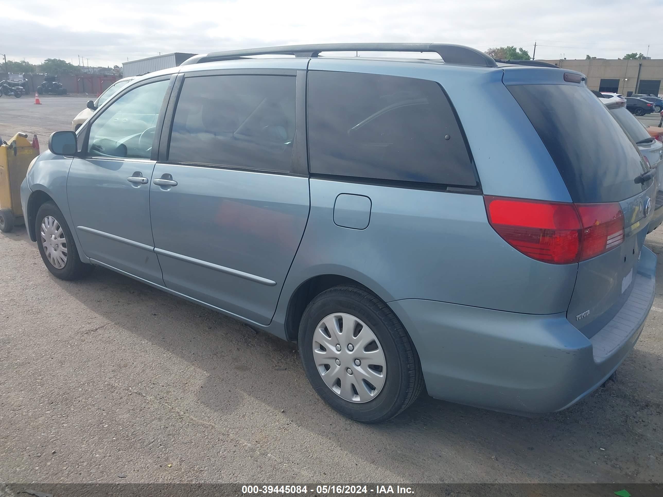 Photo 2 VIN: 5TDZA23C54S212174 - TOYOTA SIENNA 