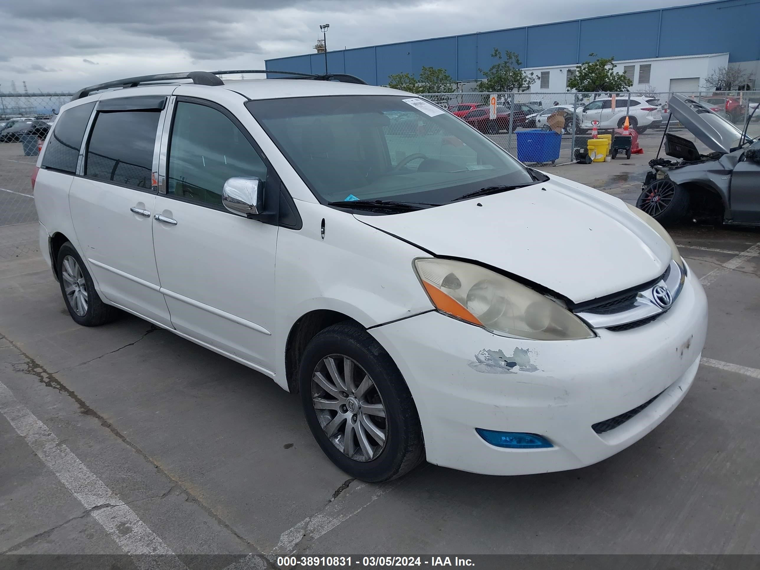 Photo 0 VIN: 5TDZA23C55S352050 - TOYOTA SIENNA 