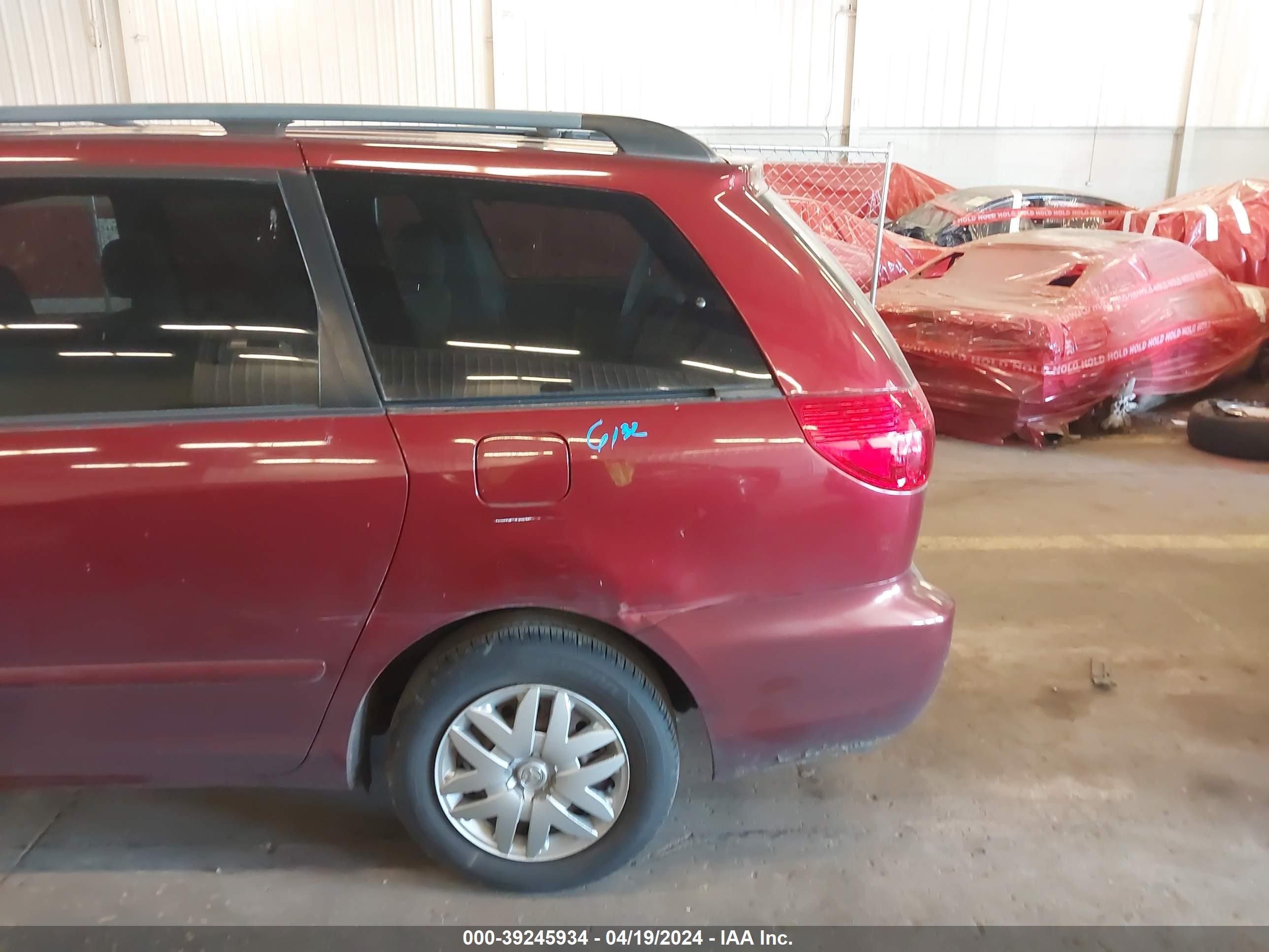 Photo 5 VIN: 5TDZA23C56S492780 - TOYOTA SIENNA 