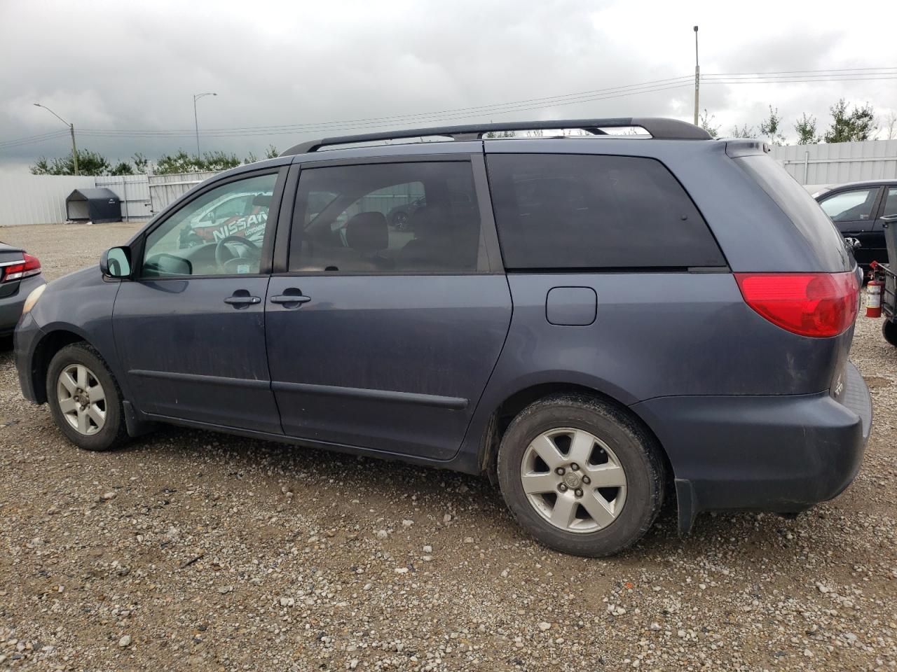 Photo 1 VIN: 5TDZA23C56S499518 - TOYOTA SIENNA 